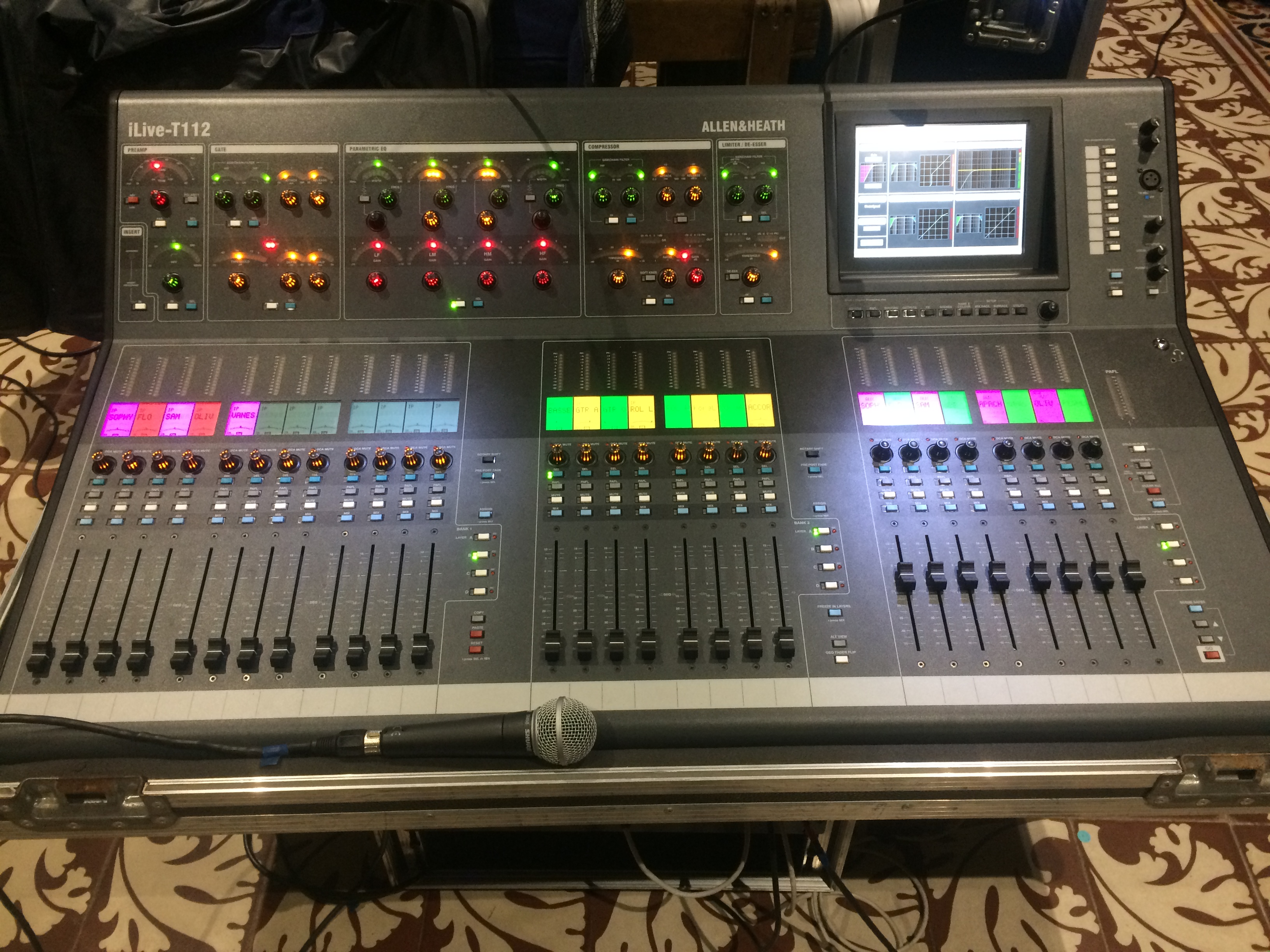 iLiveT112 Allen & Heath iLiveT112 Audiofanzine