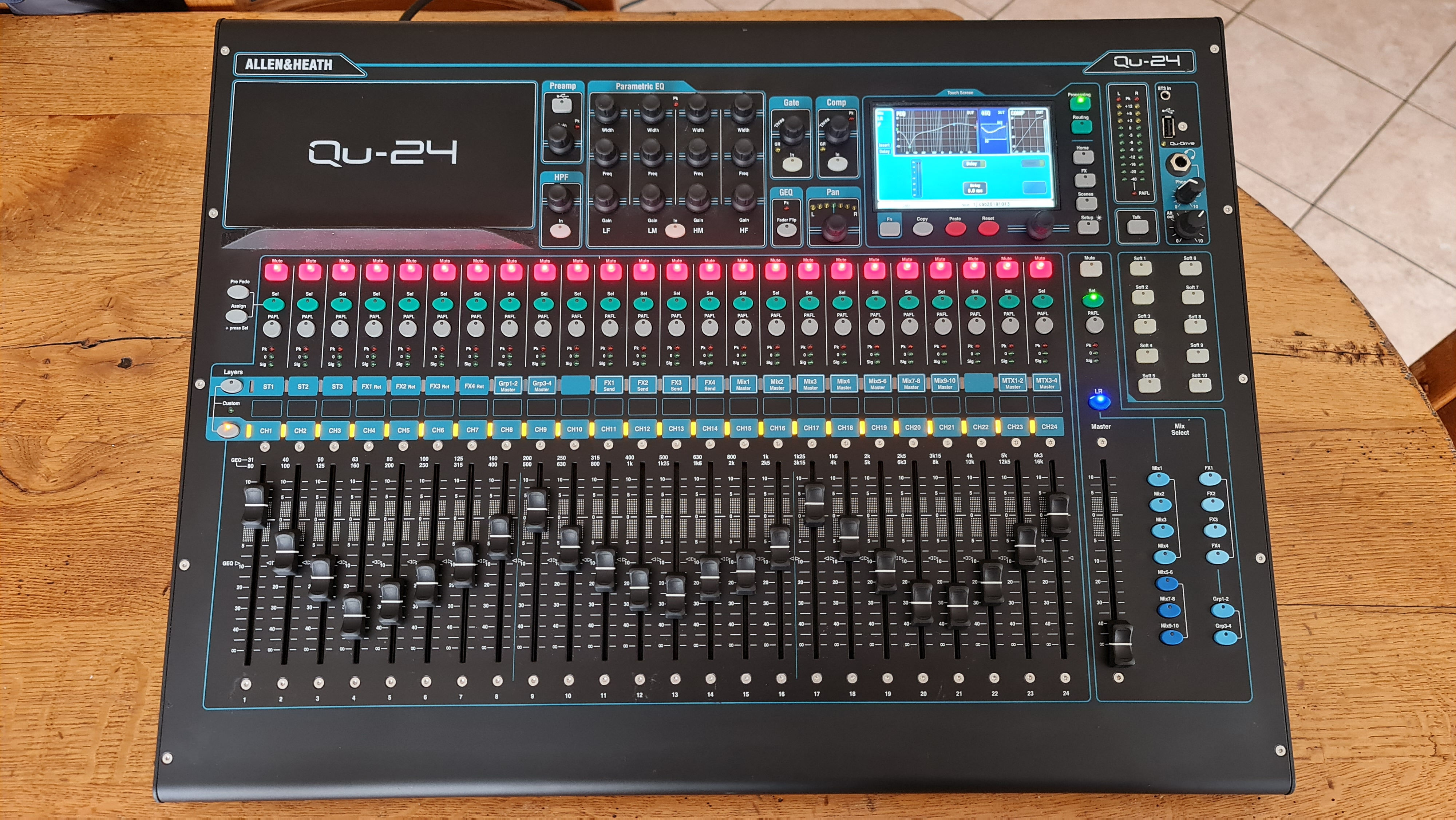 Qu24 Allen & Heath Qu24 Audiofanzine