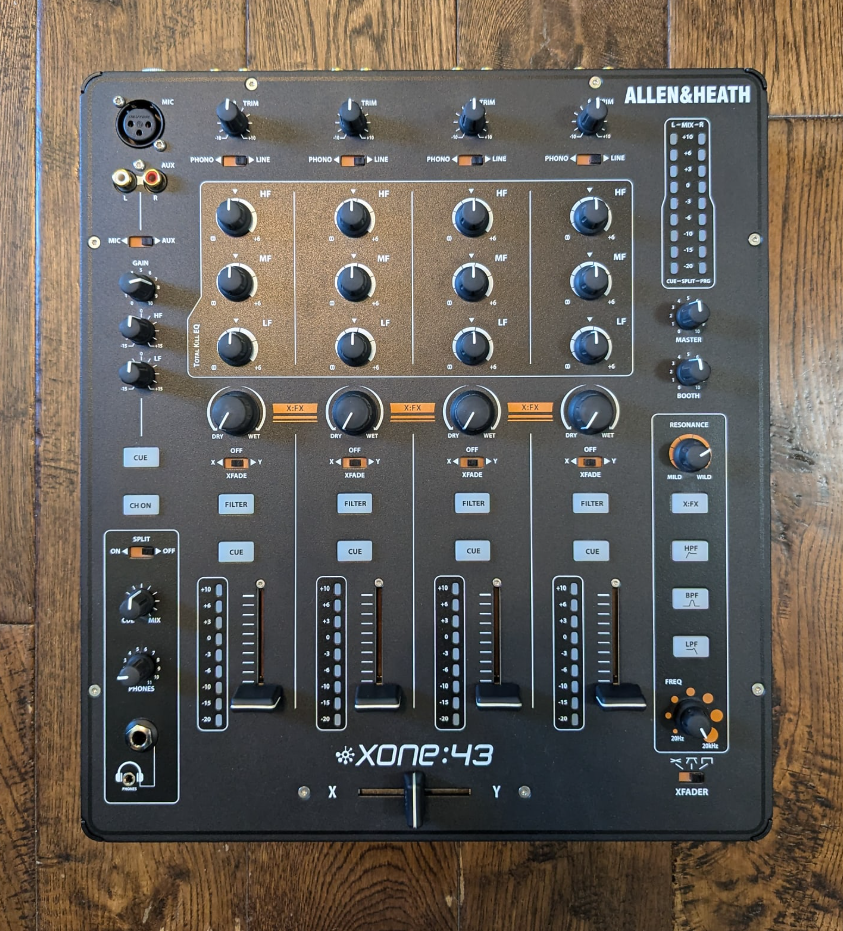 Xone:43 - Allen & Heath Xone:43 - Audiofanzine