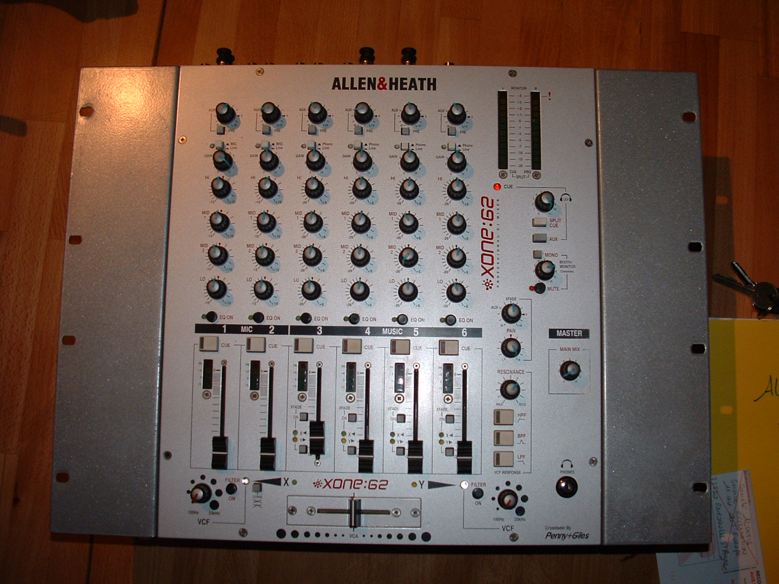 Photo Allen & Heath Xone62 (Old Design) Allen & Heath XONE 62