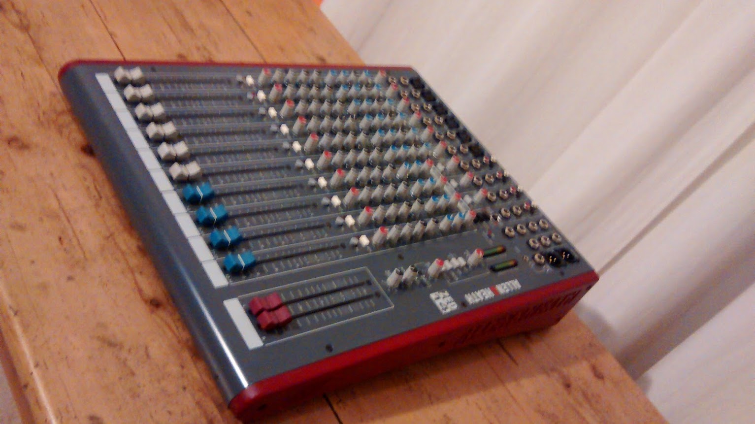 Photo Allen & Heath ZED14 Allen & Heath ZED14 (75985) (933463