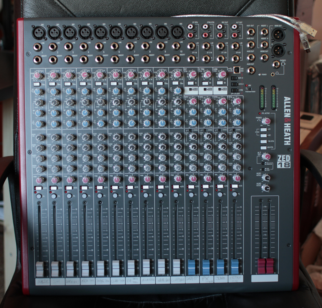 Photo Allen & Heath ZED18 Allen & Heath ZED18 (89407) (734328
