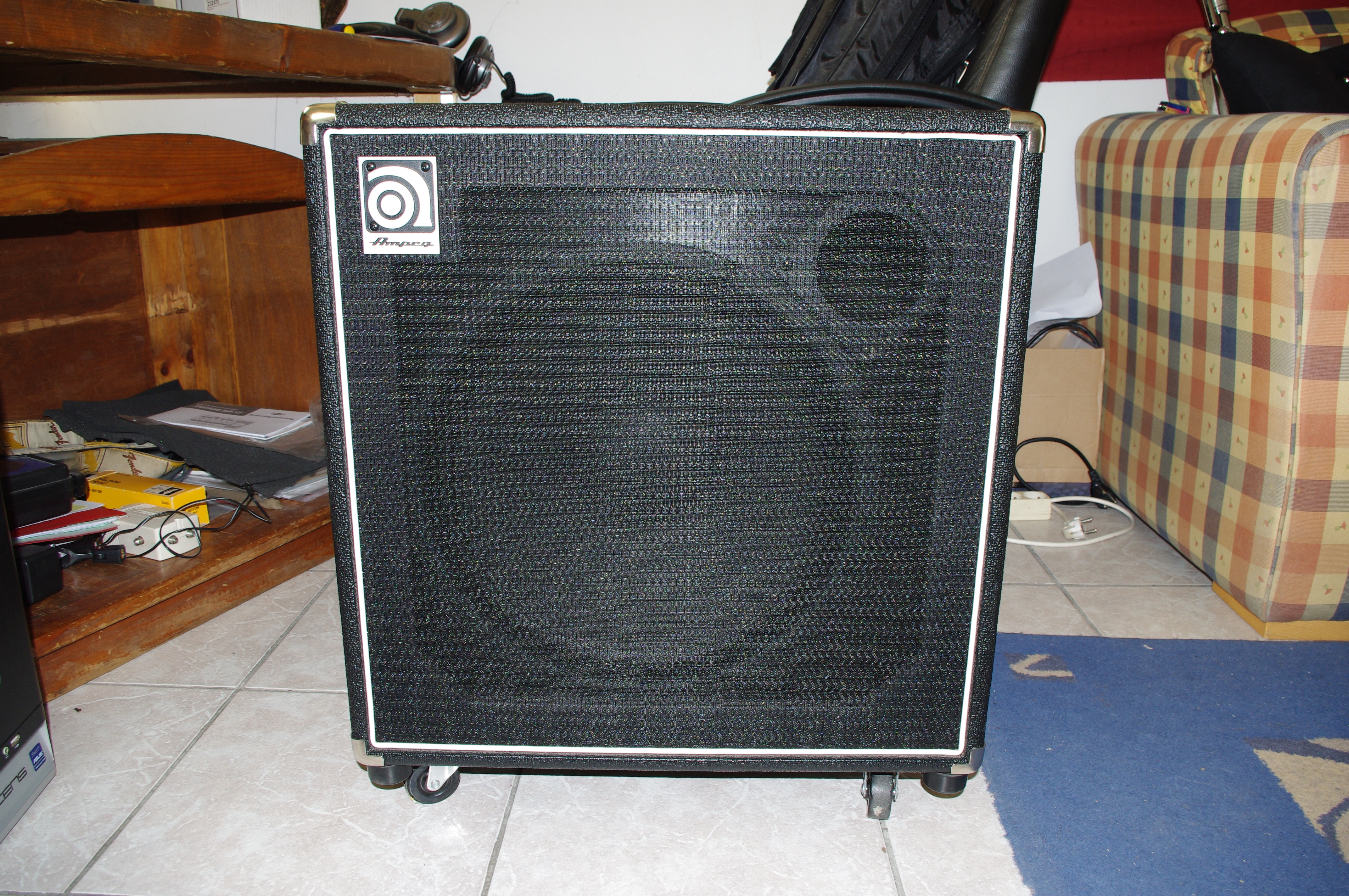 ampeg-ba-115hp-image-413569-audiofanzine