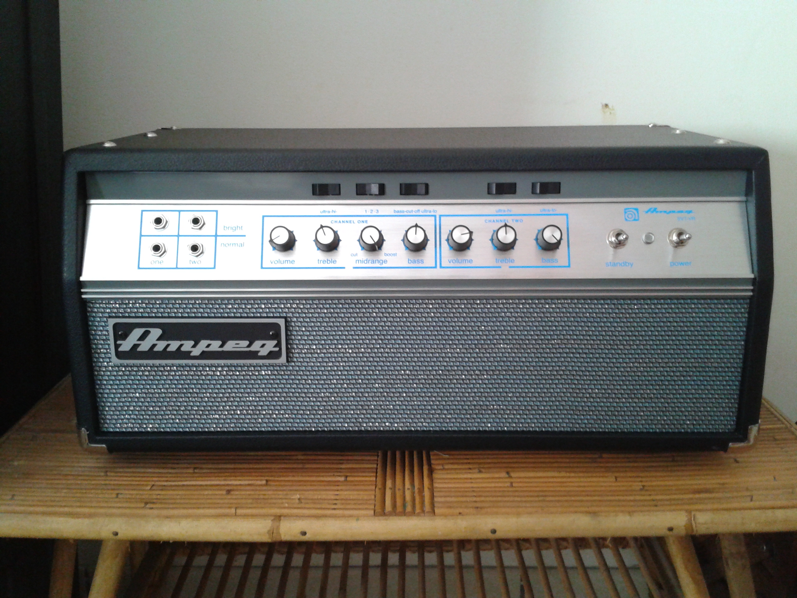 photo-ampeg-svt-vr-ampeg-svt-vr-84820-673788-audiofanzine