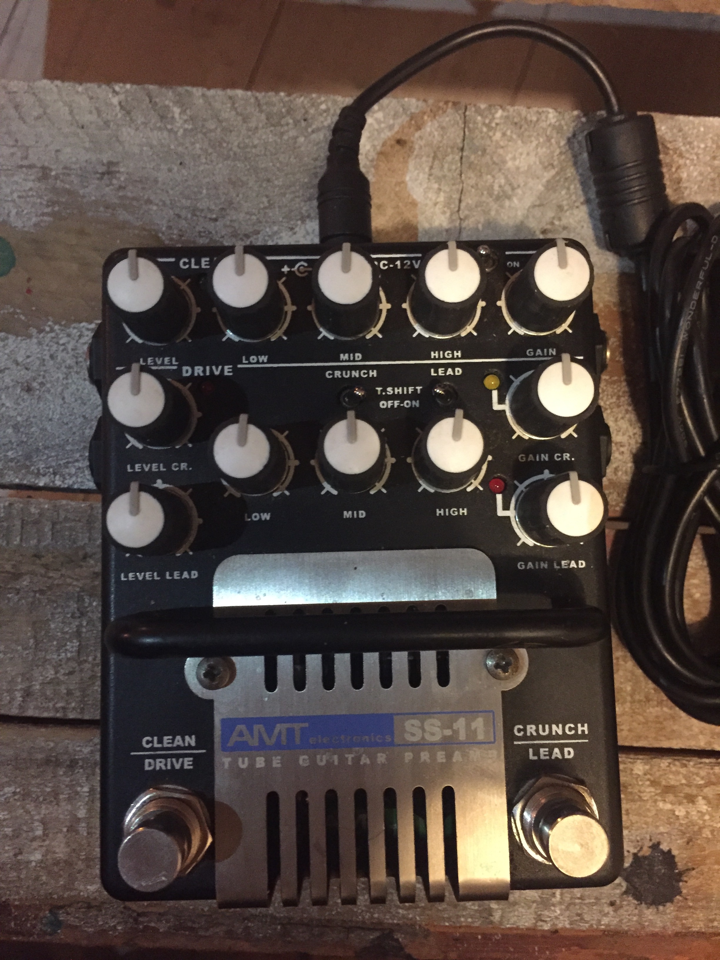 SS11 GUITAR PREAMP Amt Electronics SS11 Guitar Preamp Audiofanzine
