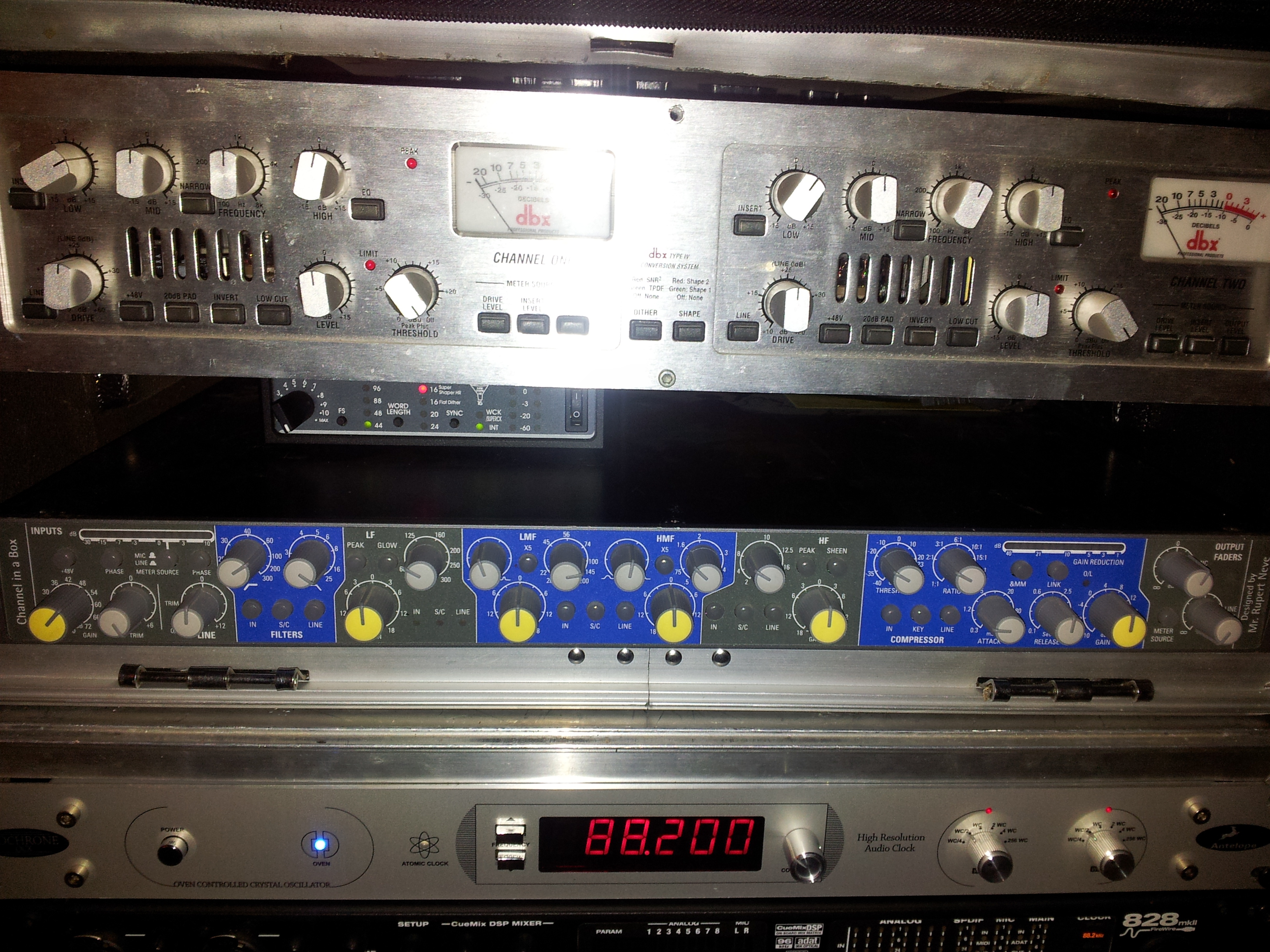 Antelope ISOCHRONE OCX マスタークロック 自作 10MHz+sangishop.com