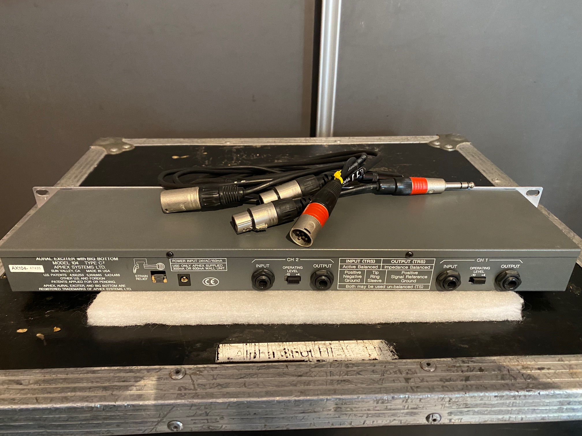 104 Aural Exciter Type C2 - Aphex 104 Aural Exciter Type C2