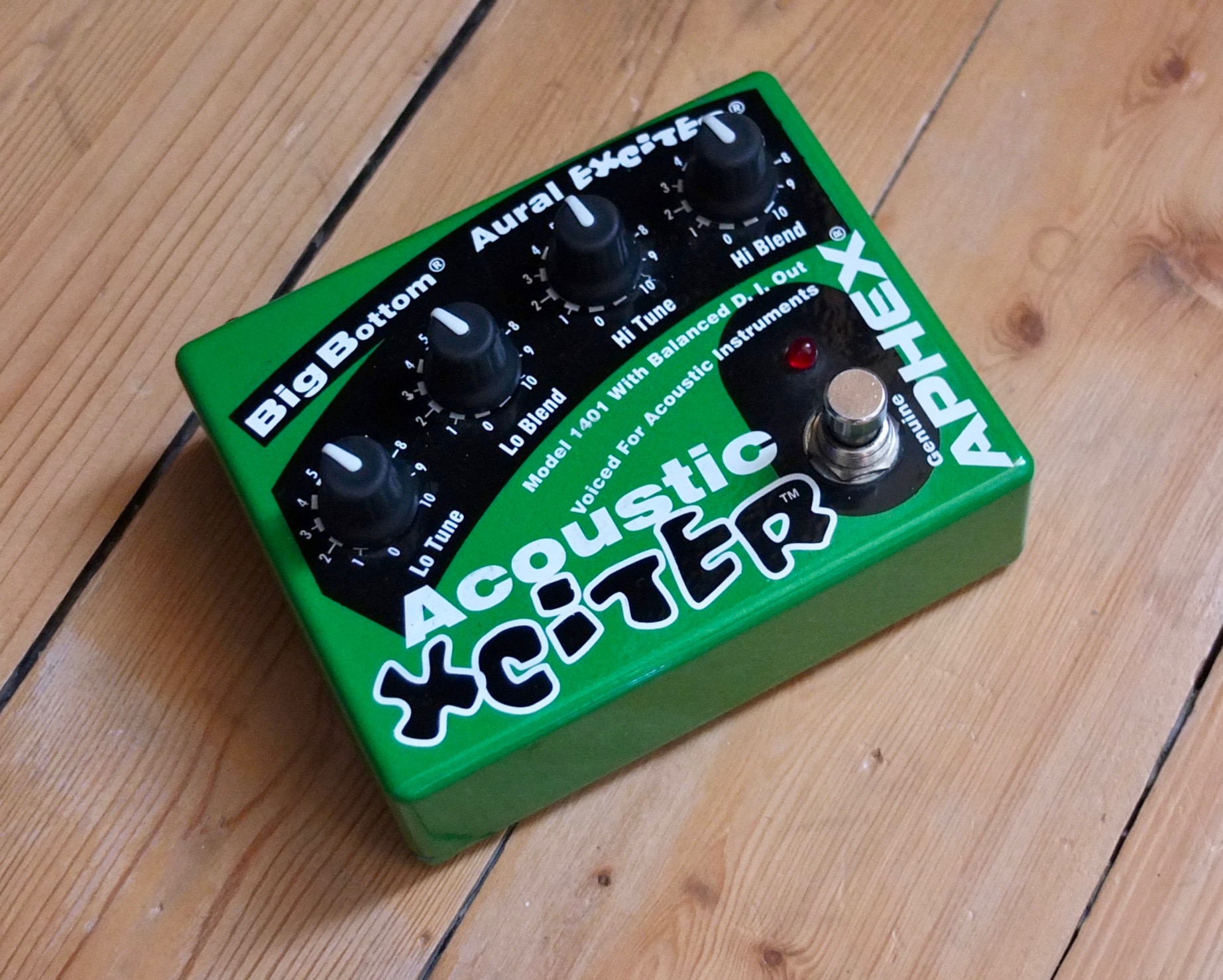 1401 Acoustic Xciter Aphex 1401 Acoustic Xciter Audiofanzine