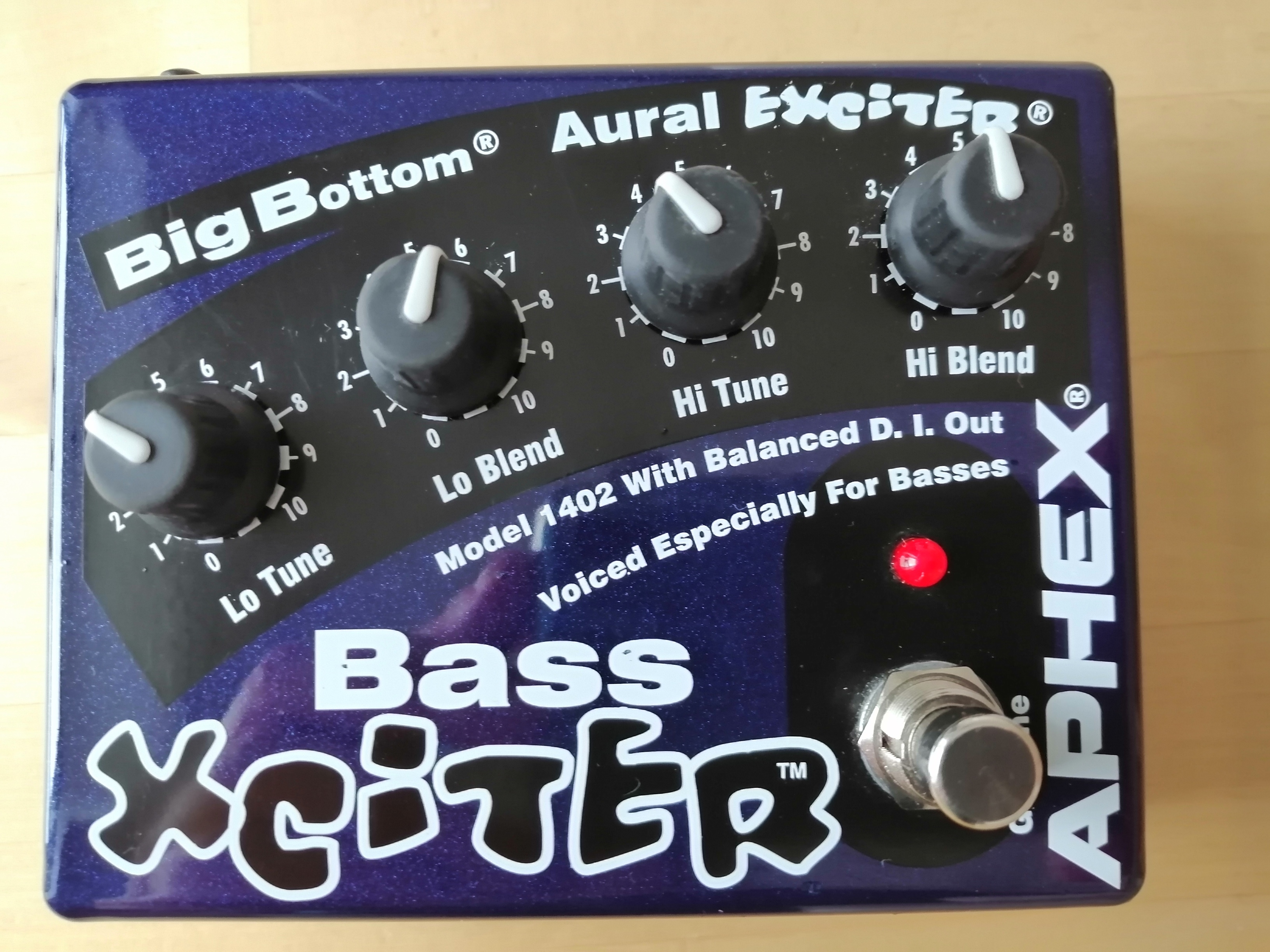 1402 Bass Xciter Aphex 1402 Bass Xciter Audiofanzine