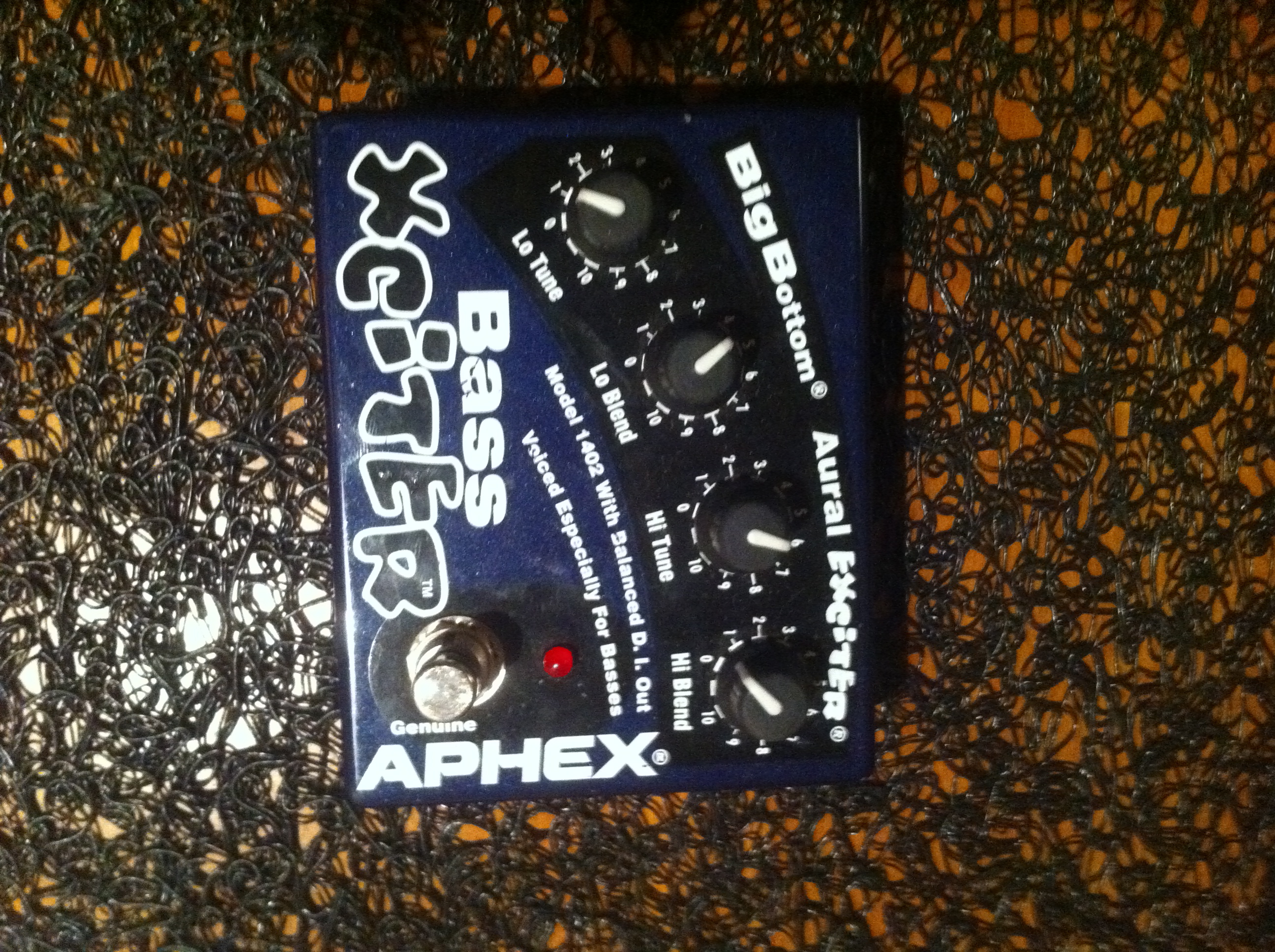 Photo Aphex 1402 Bass Xciter Aphex Systems 1402 Bass Xciter (340502