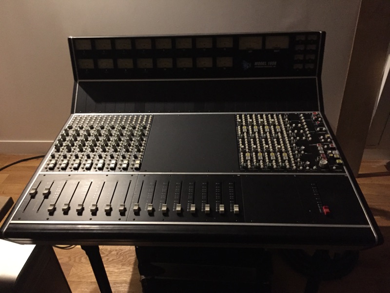 1608 - API Audio 1608 - Audiofanzine