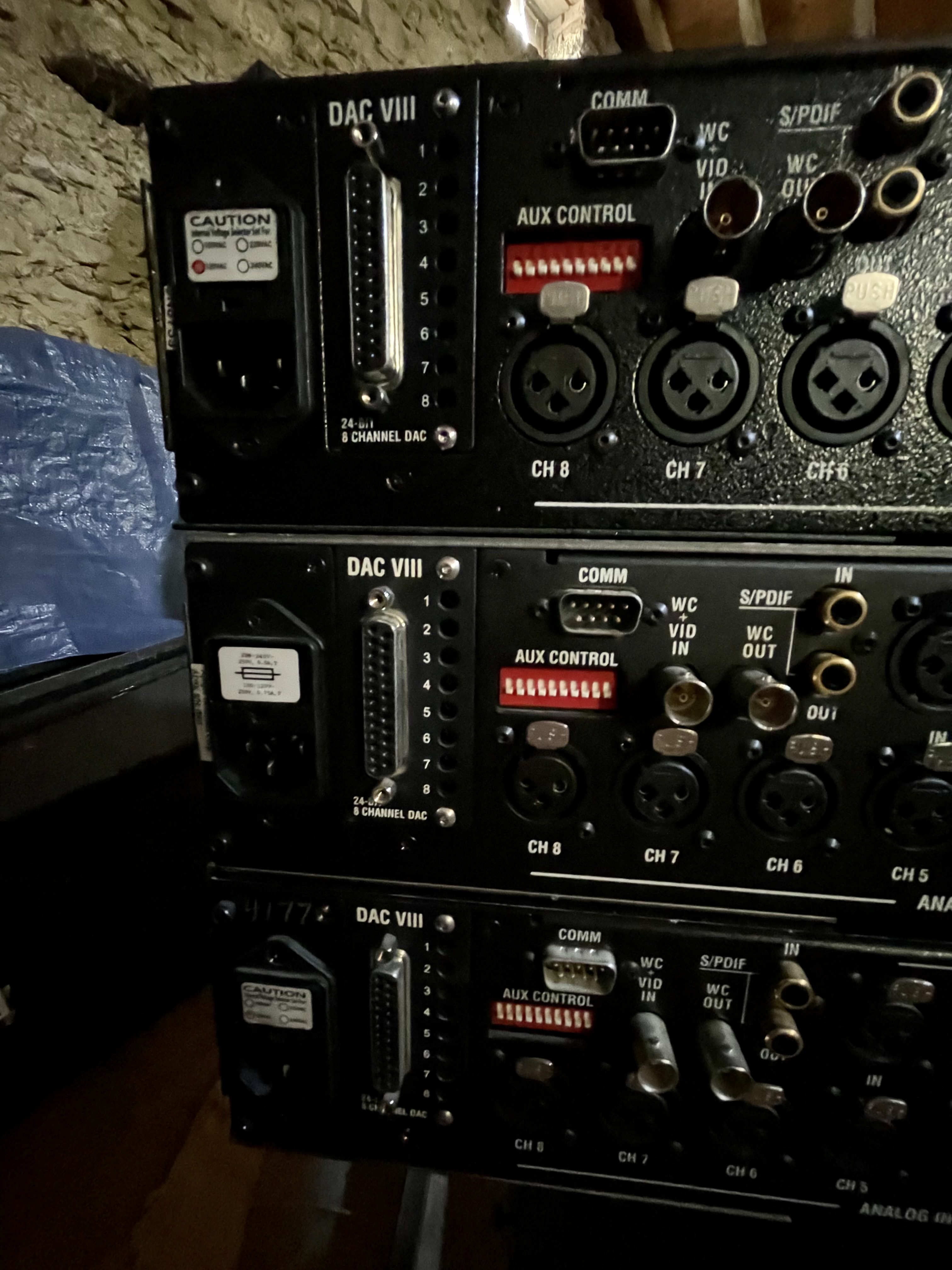 AD-8000 - Apogee AD-8000 - Audiofanzine