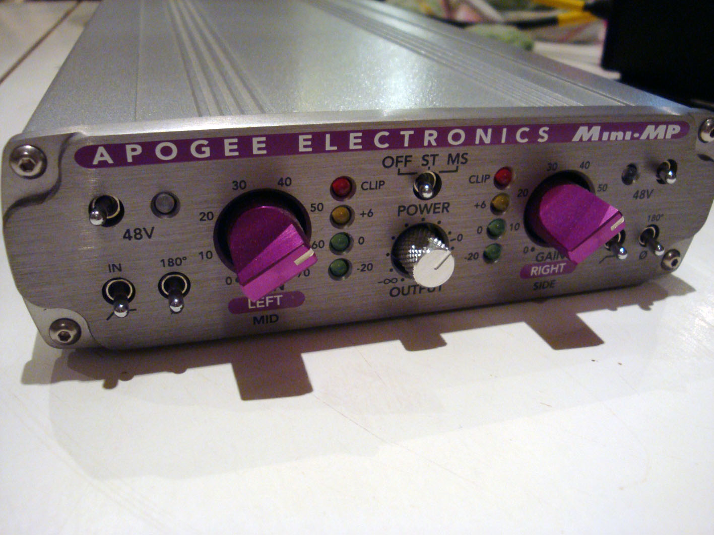 Photo Apogee Mini MP Apogee Electronics Mini MP (403630) Audiofanzine