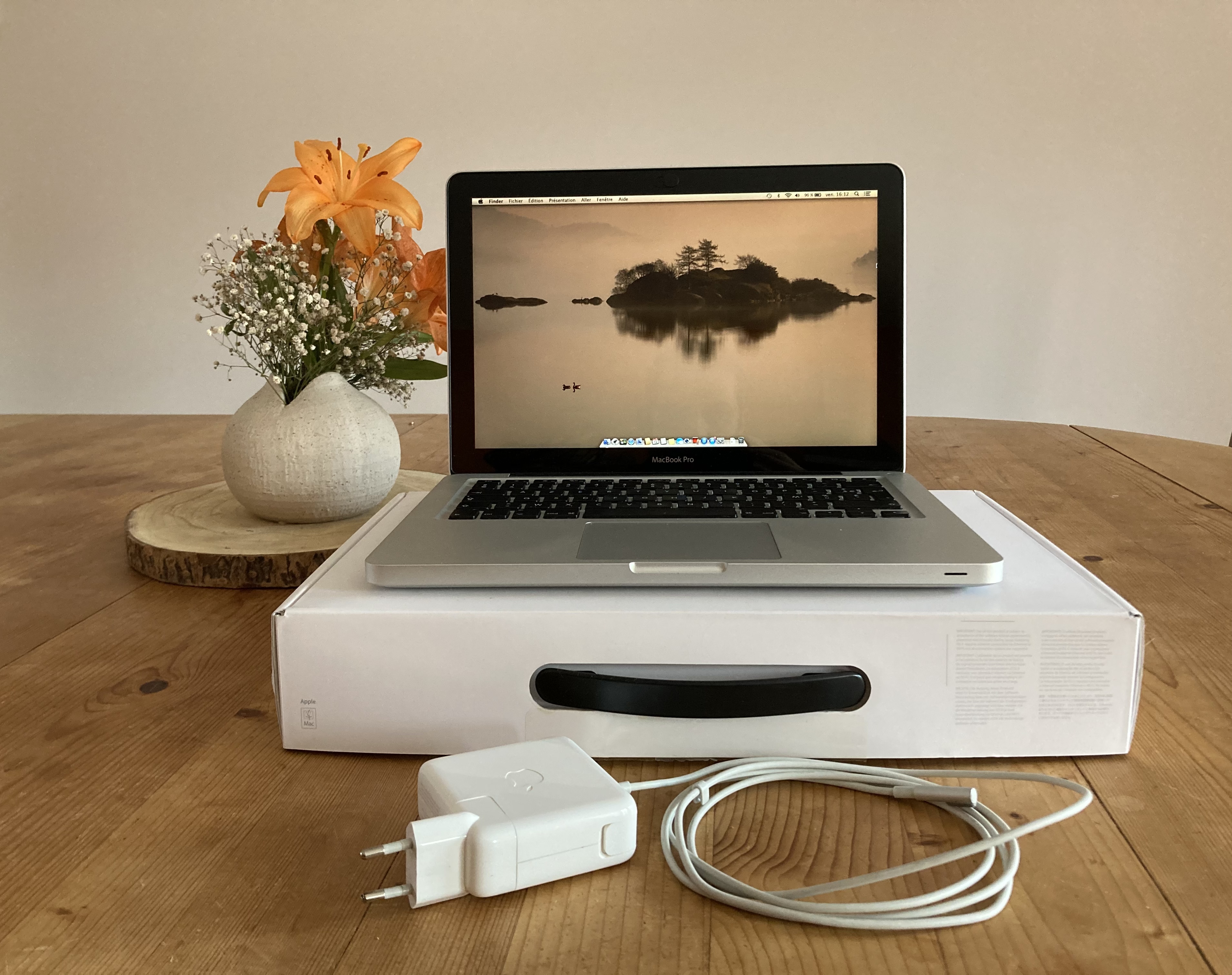 refurbished macbook pro 13 2012