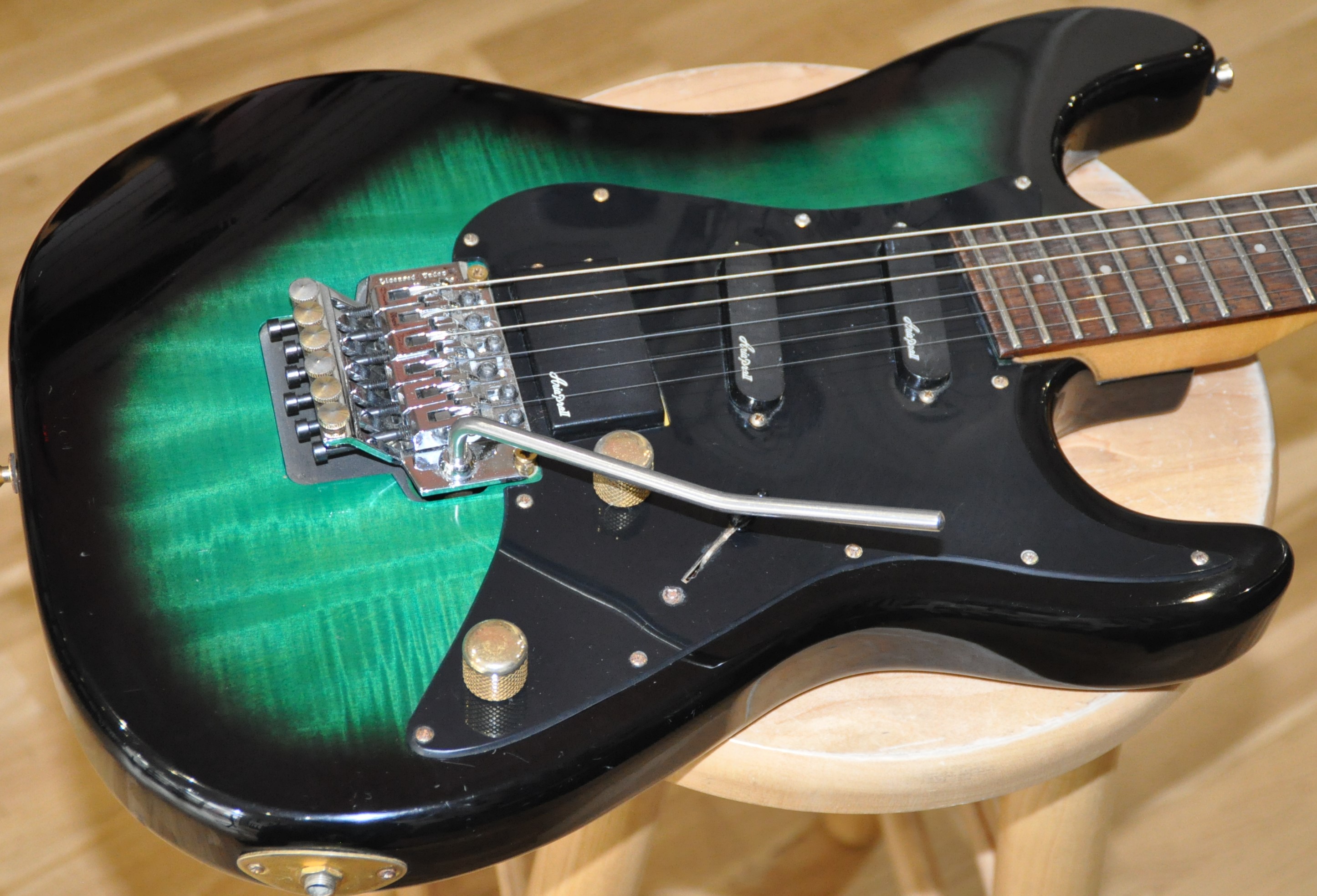 Aria Pro II Mad Axe MST023X image (2009002) Audiofanzine