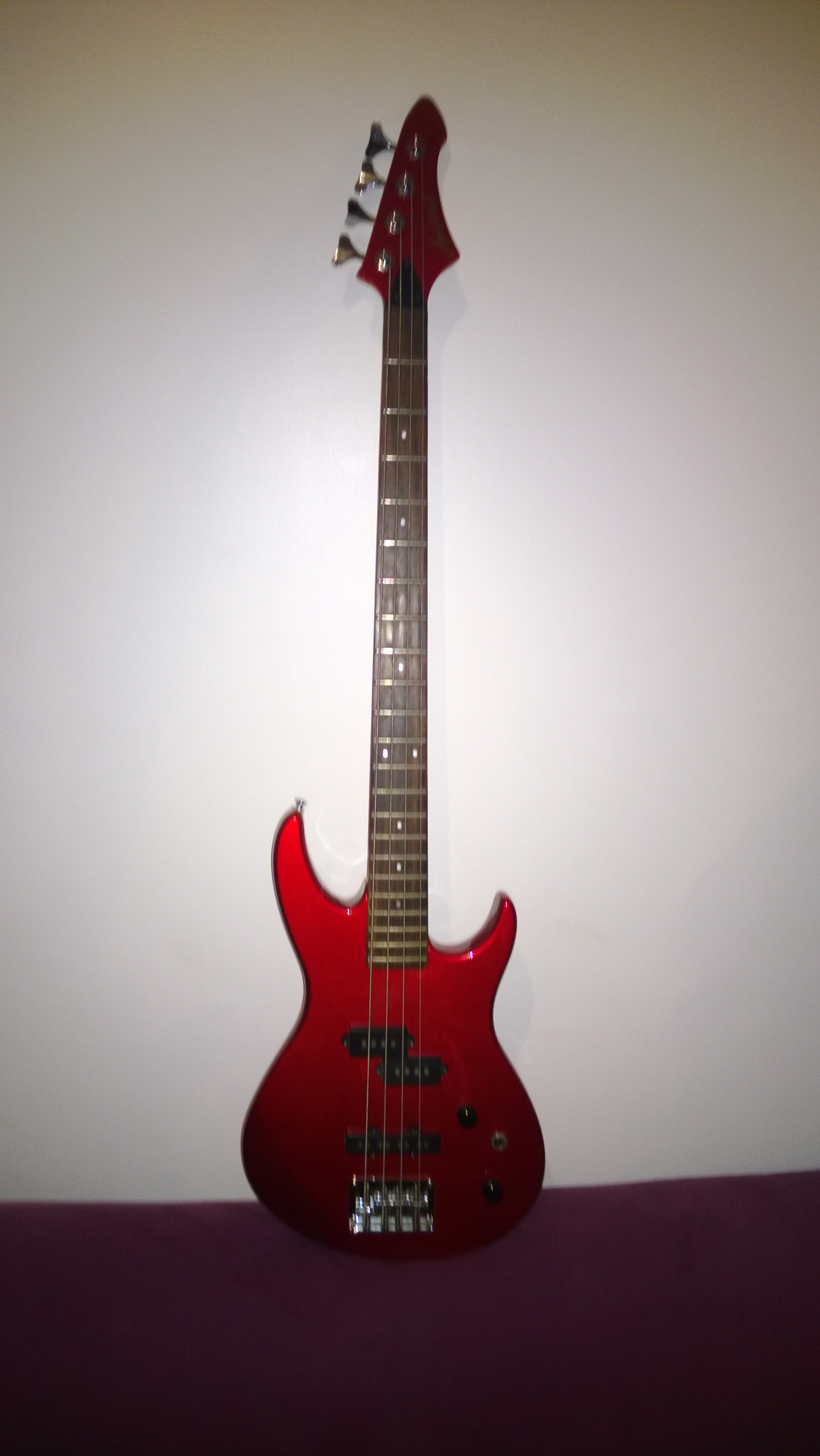 Photo Aria Pro Ii The Cat Bass Series Aria Guitars Pro Ii The Cat Bass Series 787239