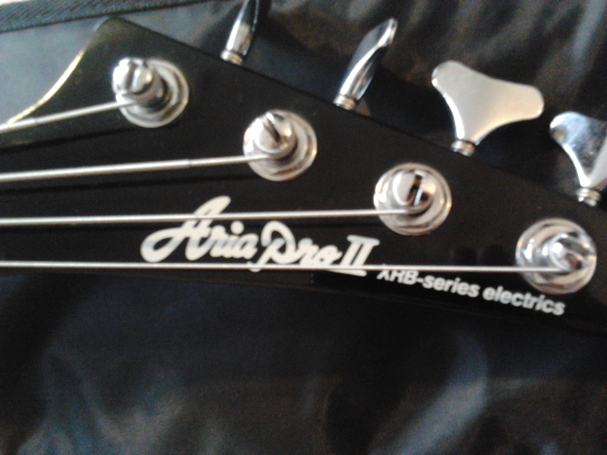 Aria Pro II XRB Series Electric image (725244) Audiofanzine