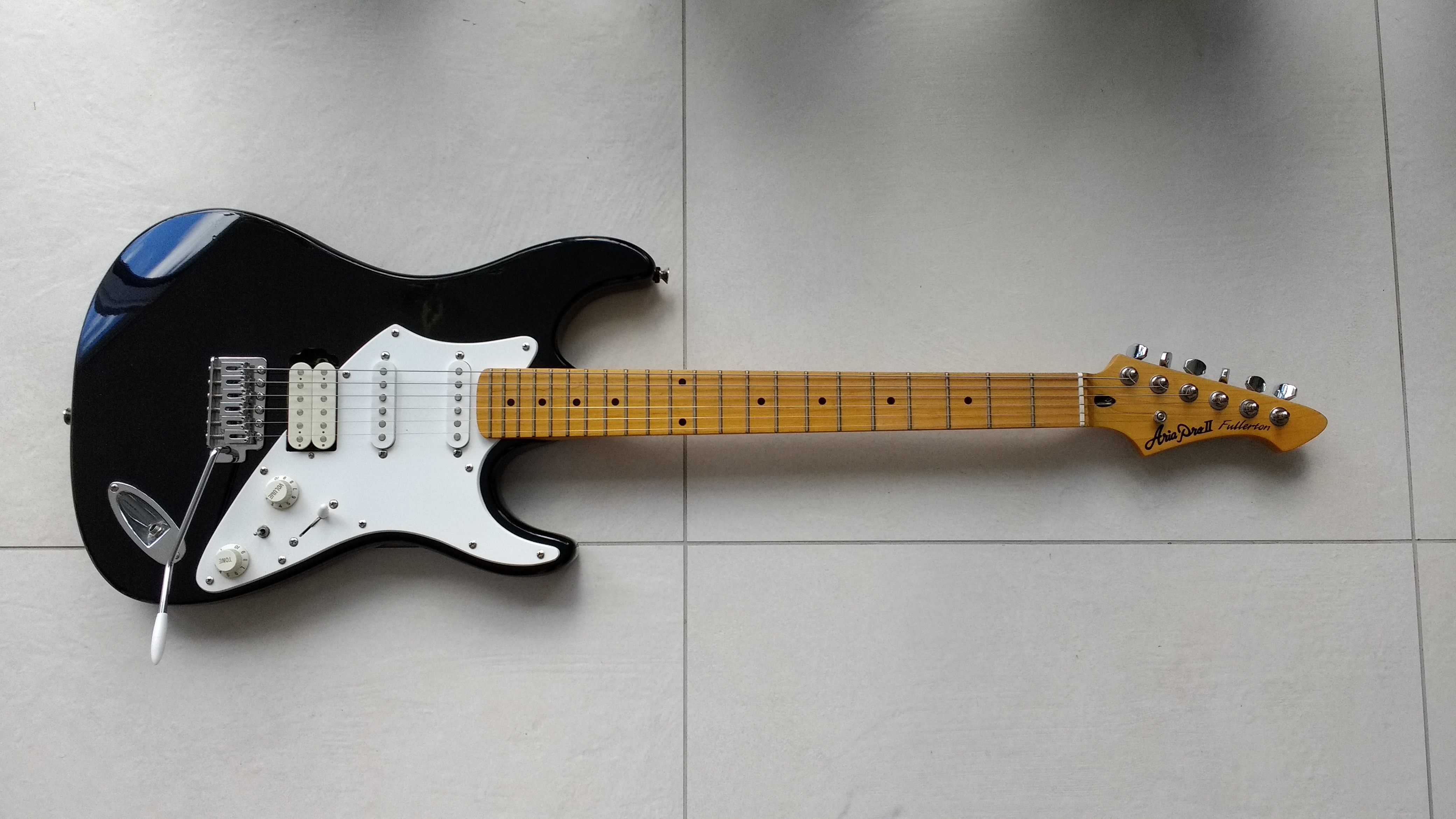 Photo Aria ProII Fullerton Aria ProII Fullerton (73897) (1586596