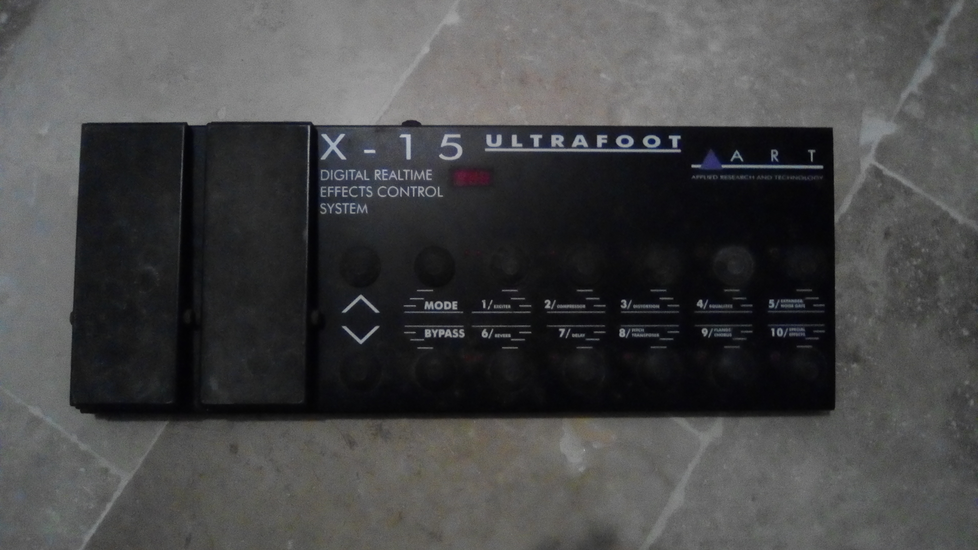 X15 ULTRAFOOT Art X15 UltraFoot Audiofanzine