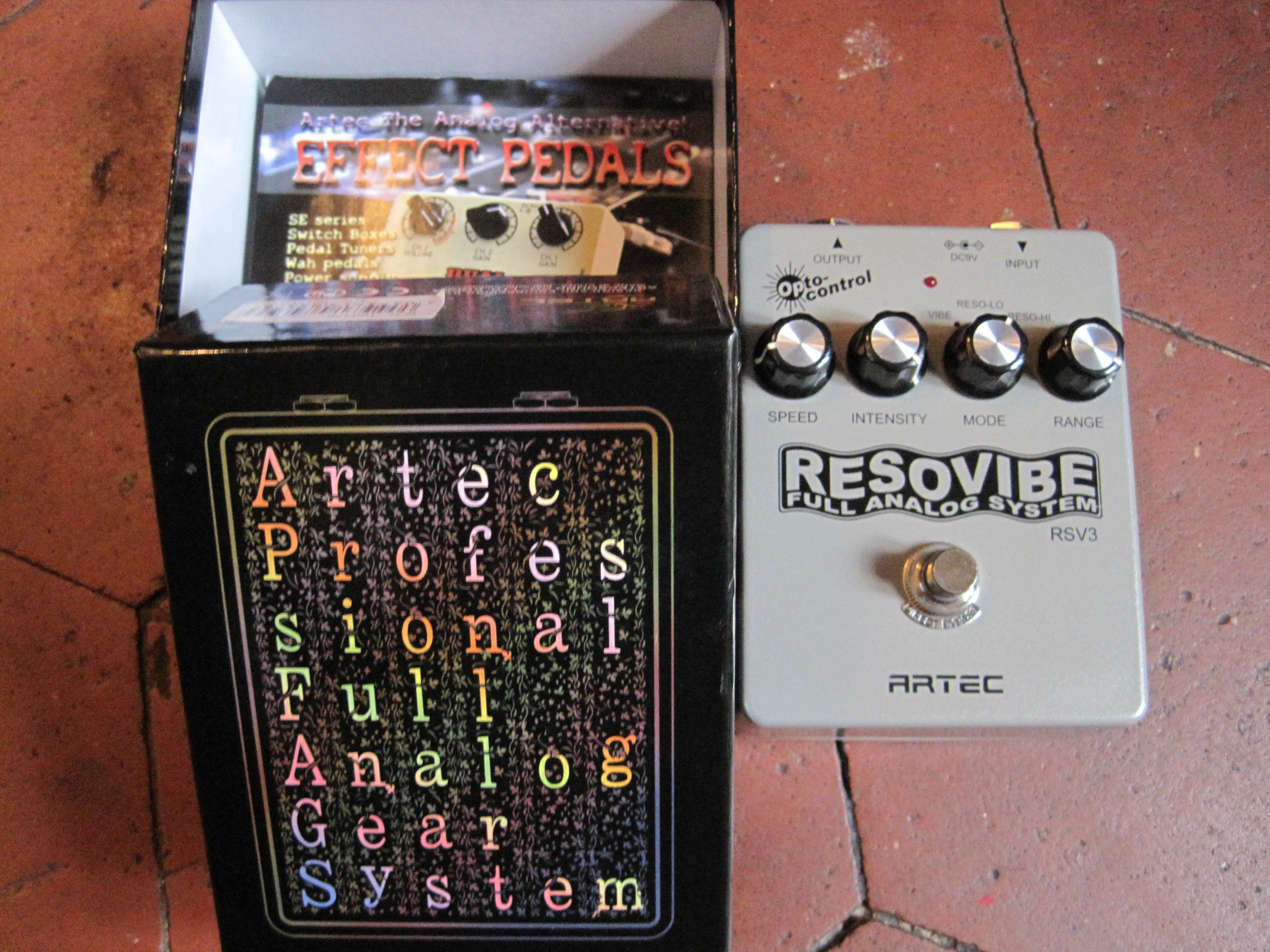 RSV-3 Resovibe - Artec RSV-3 Resovibe - Audiofanzine