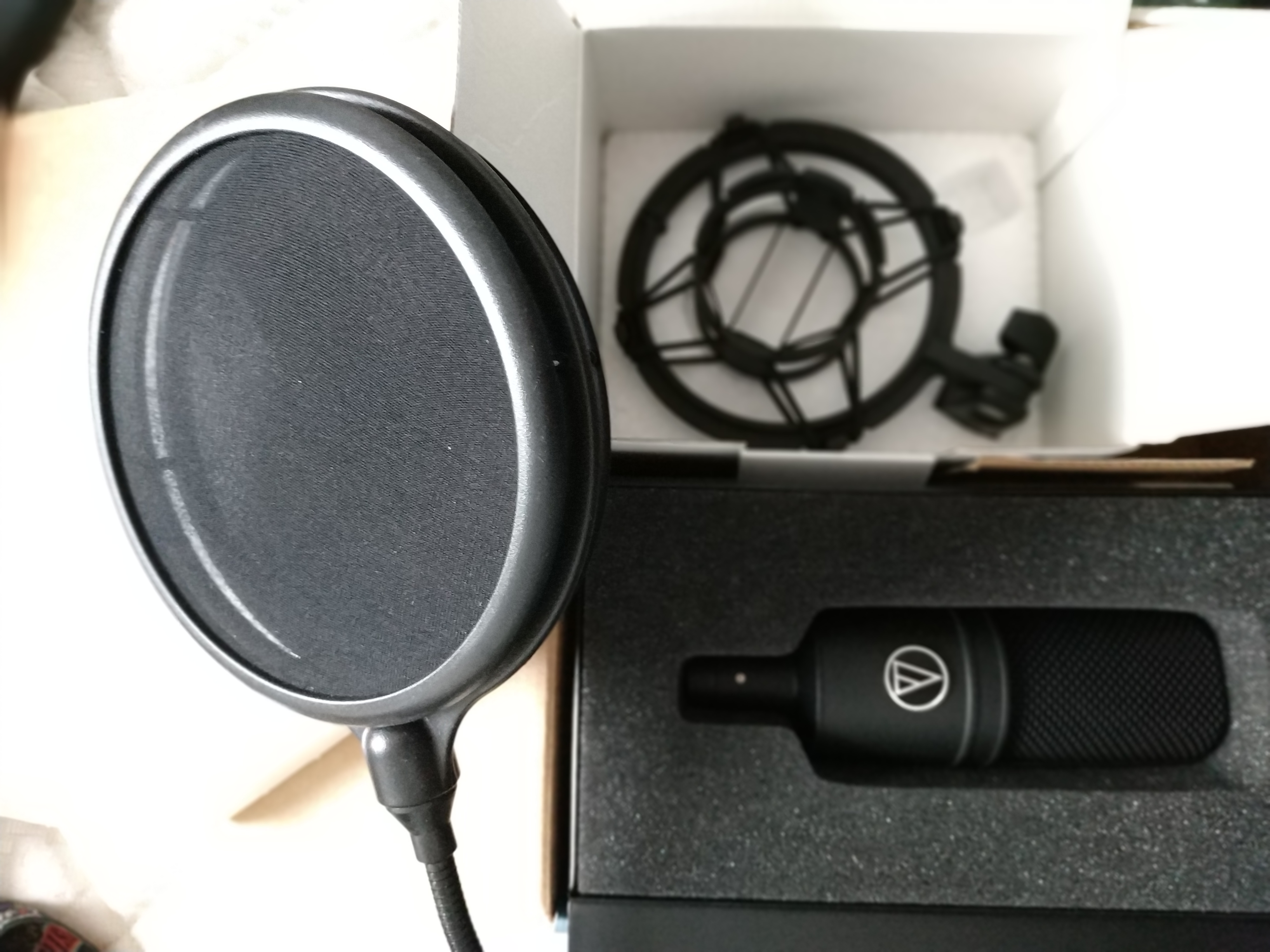 AT4033 ASM AudioTechnica AT4033 ASM Audiofanzine