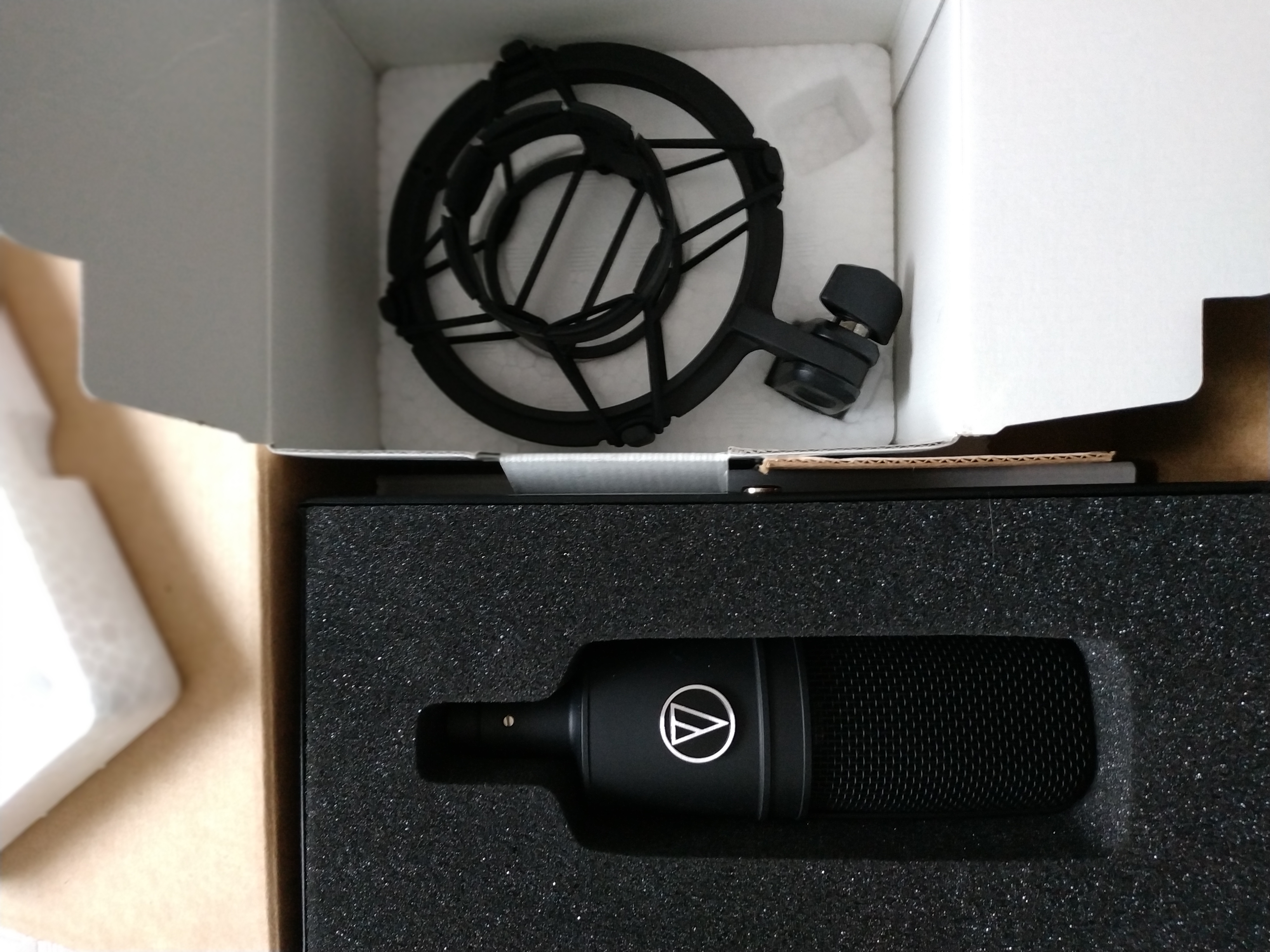 AT4033 ASM AudioTechnica AT4033 ASM Audiofanzine