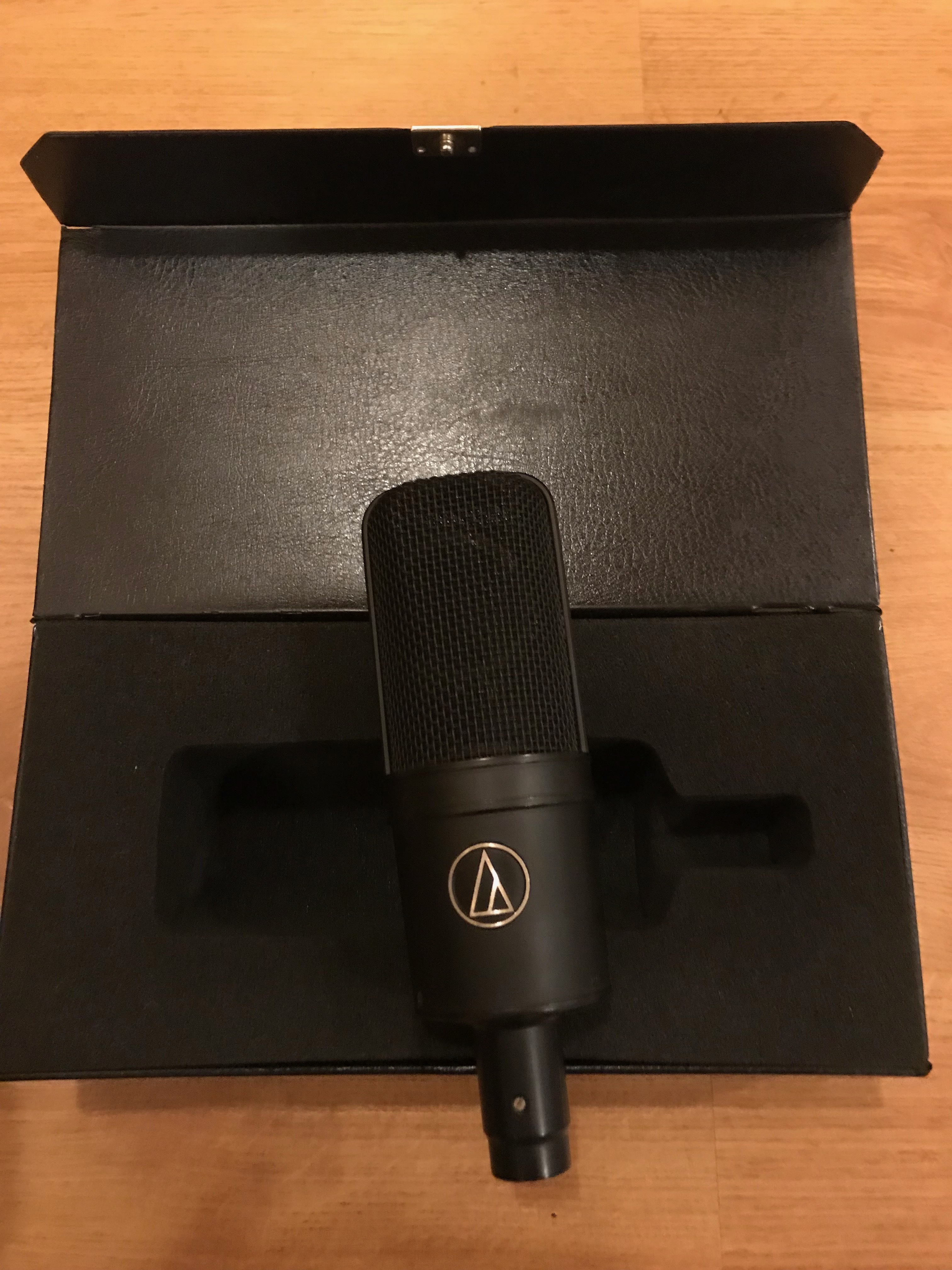 AT4033 ASM AudioTechnica AT4033 ASM Audiofanzine