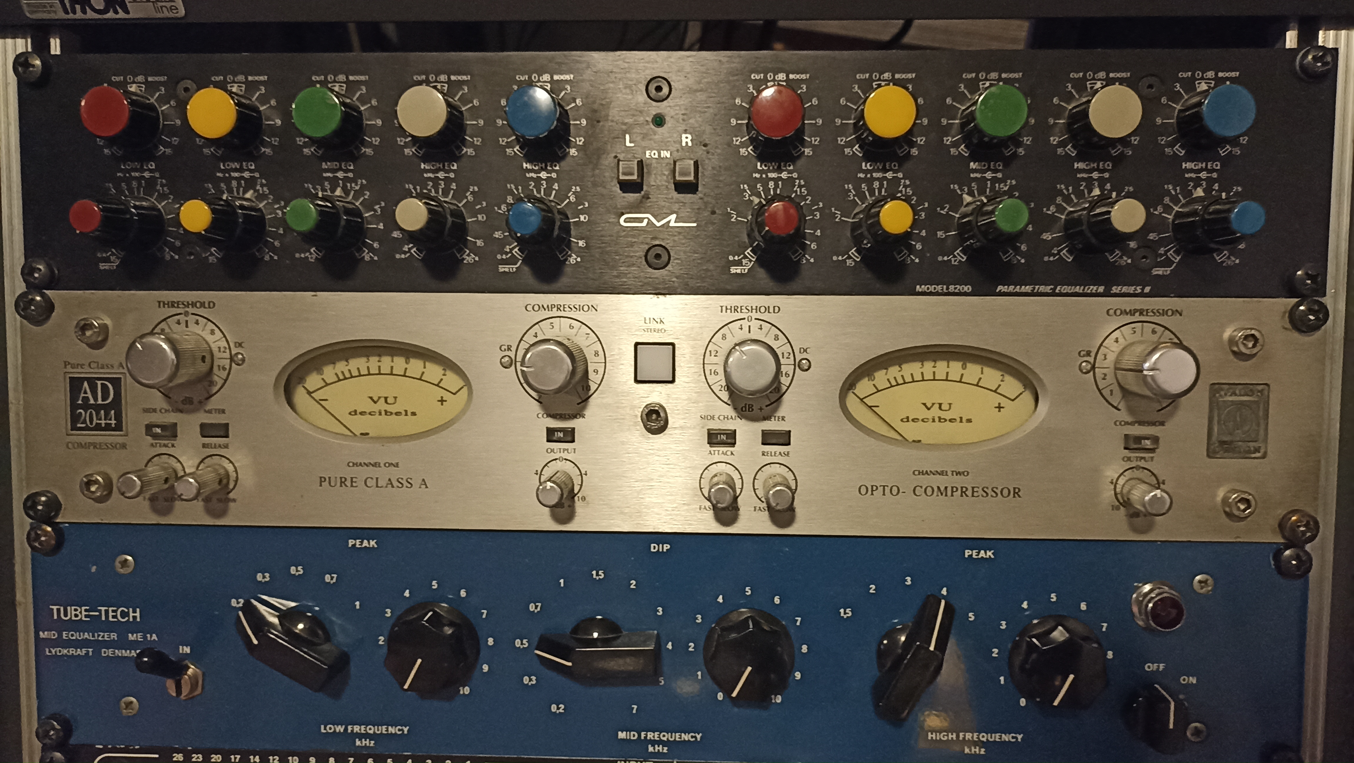 AD2044 - Avalon AD2044 - Audiofanzine AD2044 - Avalon AD2044 - Audiofanzine