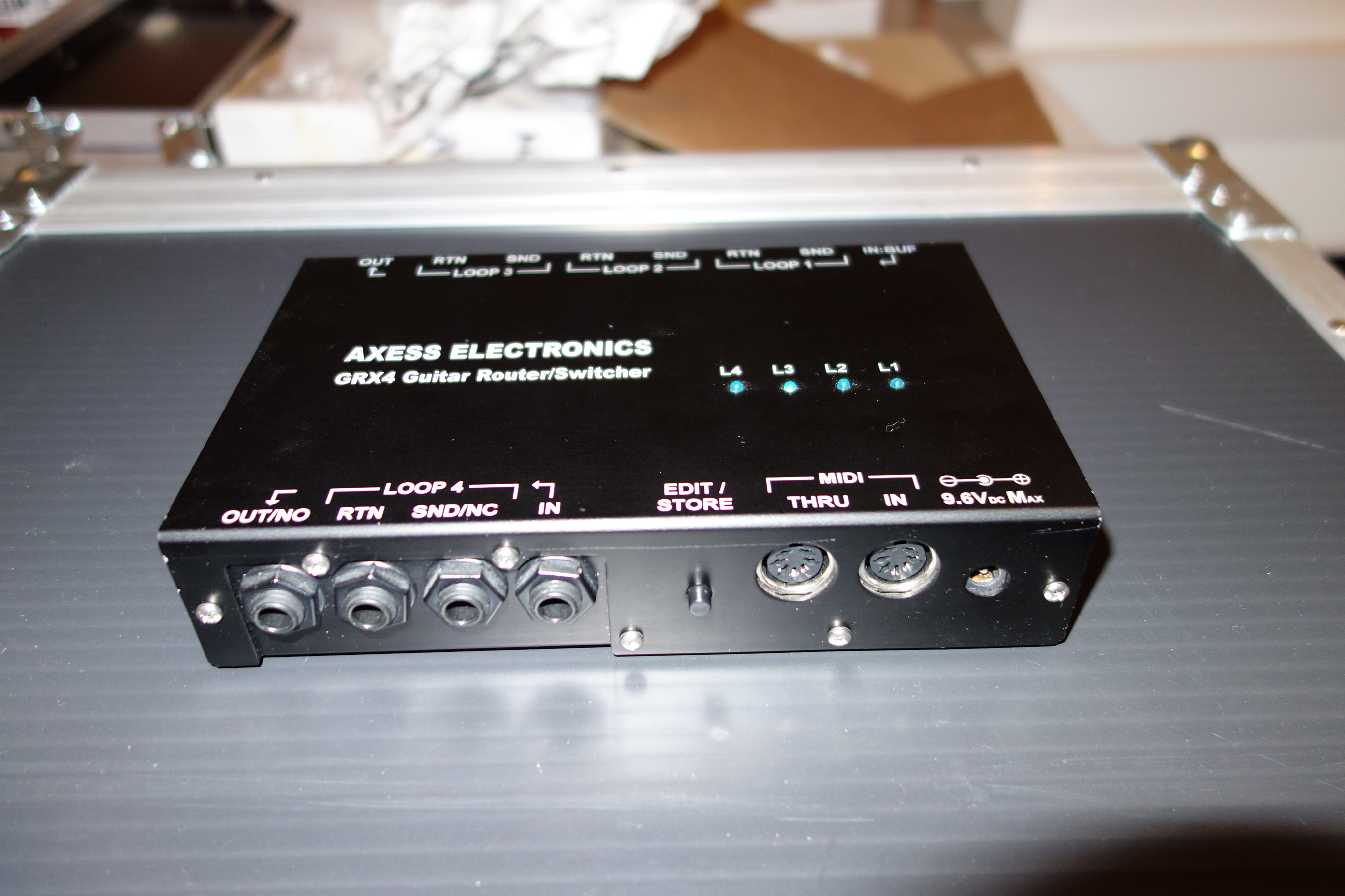 GRX4 Guitar Router/Switcher Axess Electronics Audiofanzine