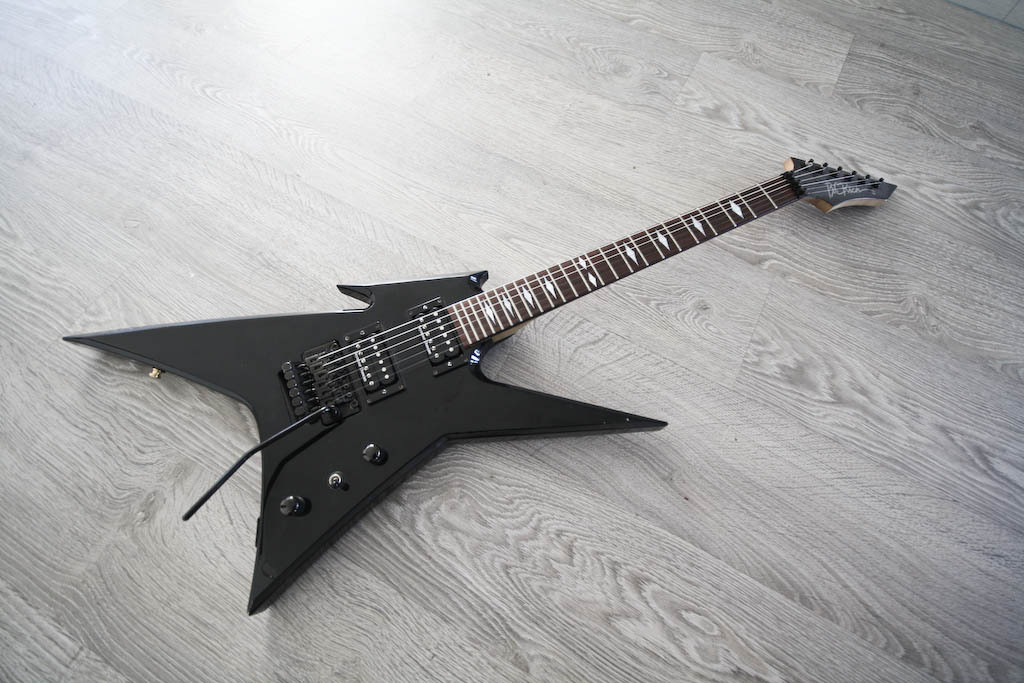 It was a BC Rich Japan Edition (JE) 420 Ironbird, made by BCR's factor...