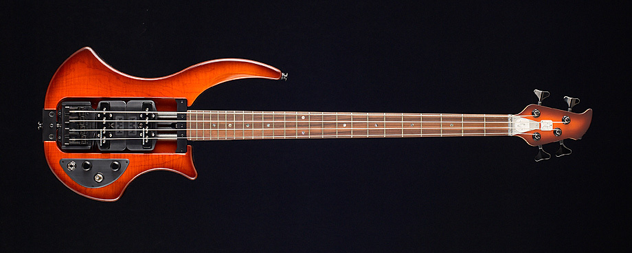 basses-306420.jpg