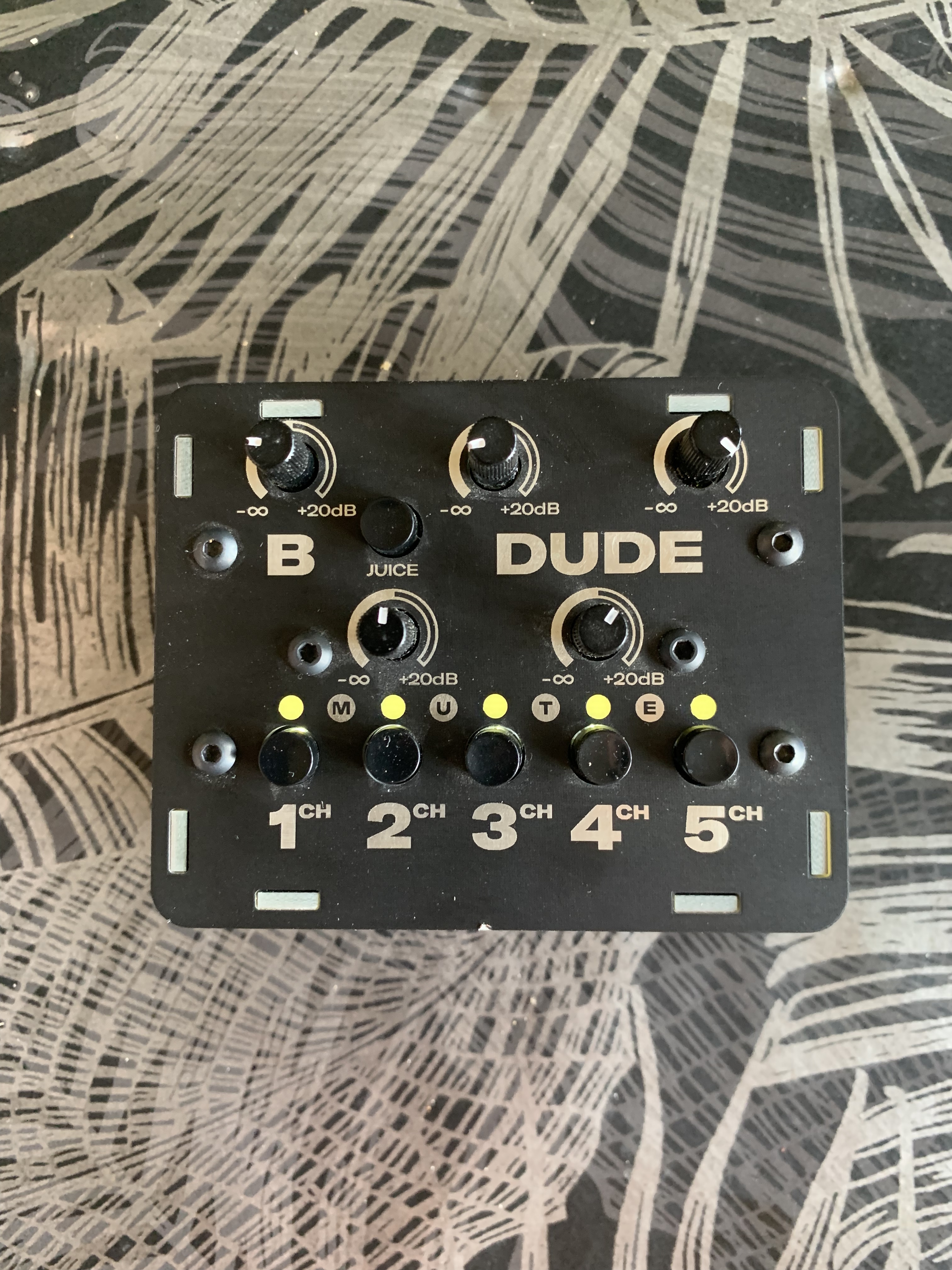 Dude - Bastl Instruments Dude - Audiofanzine