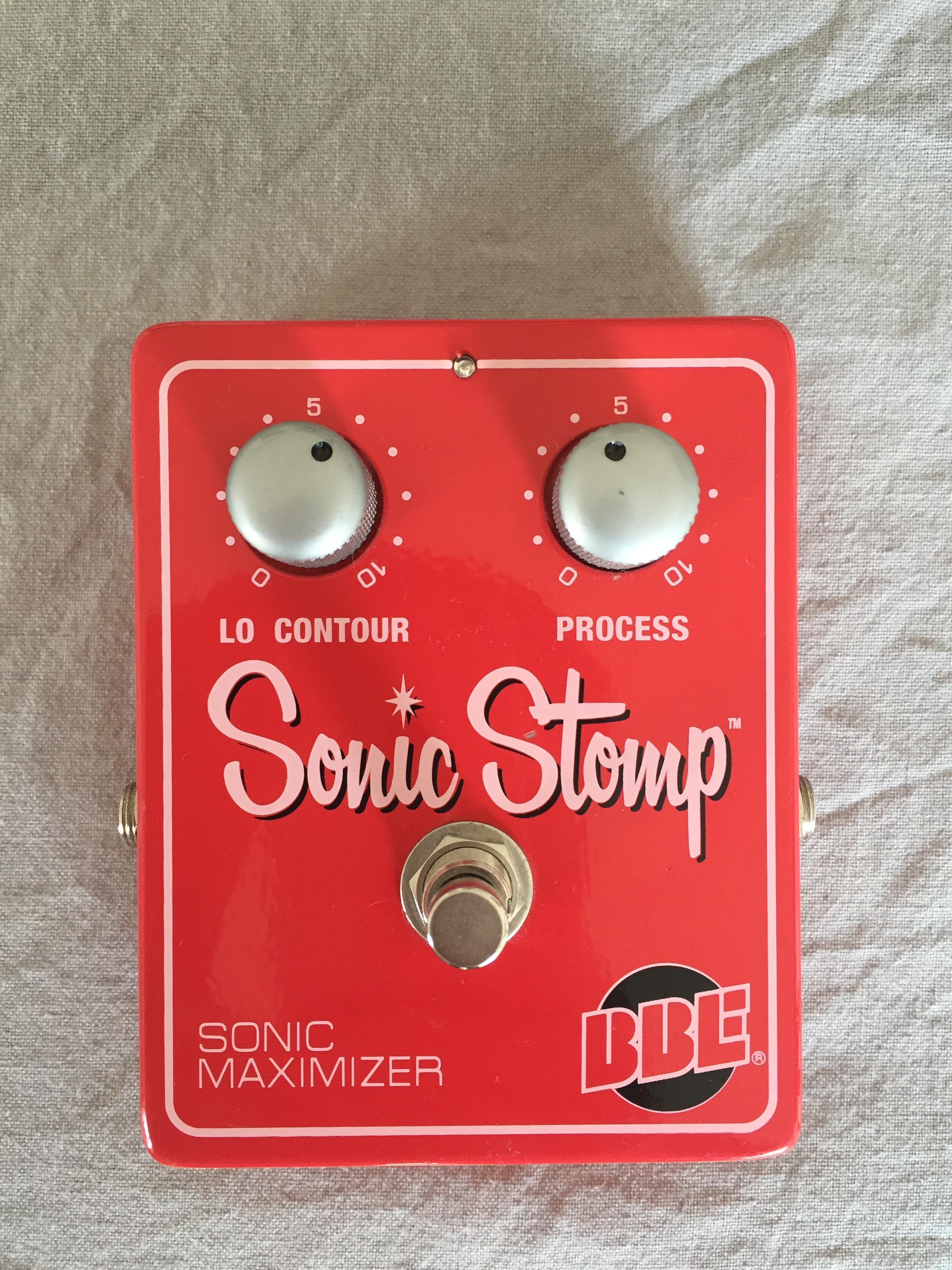 BBE Sonic Stomp V2 - Audiofanzine