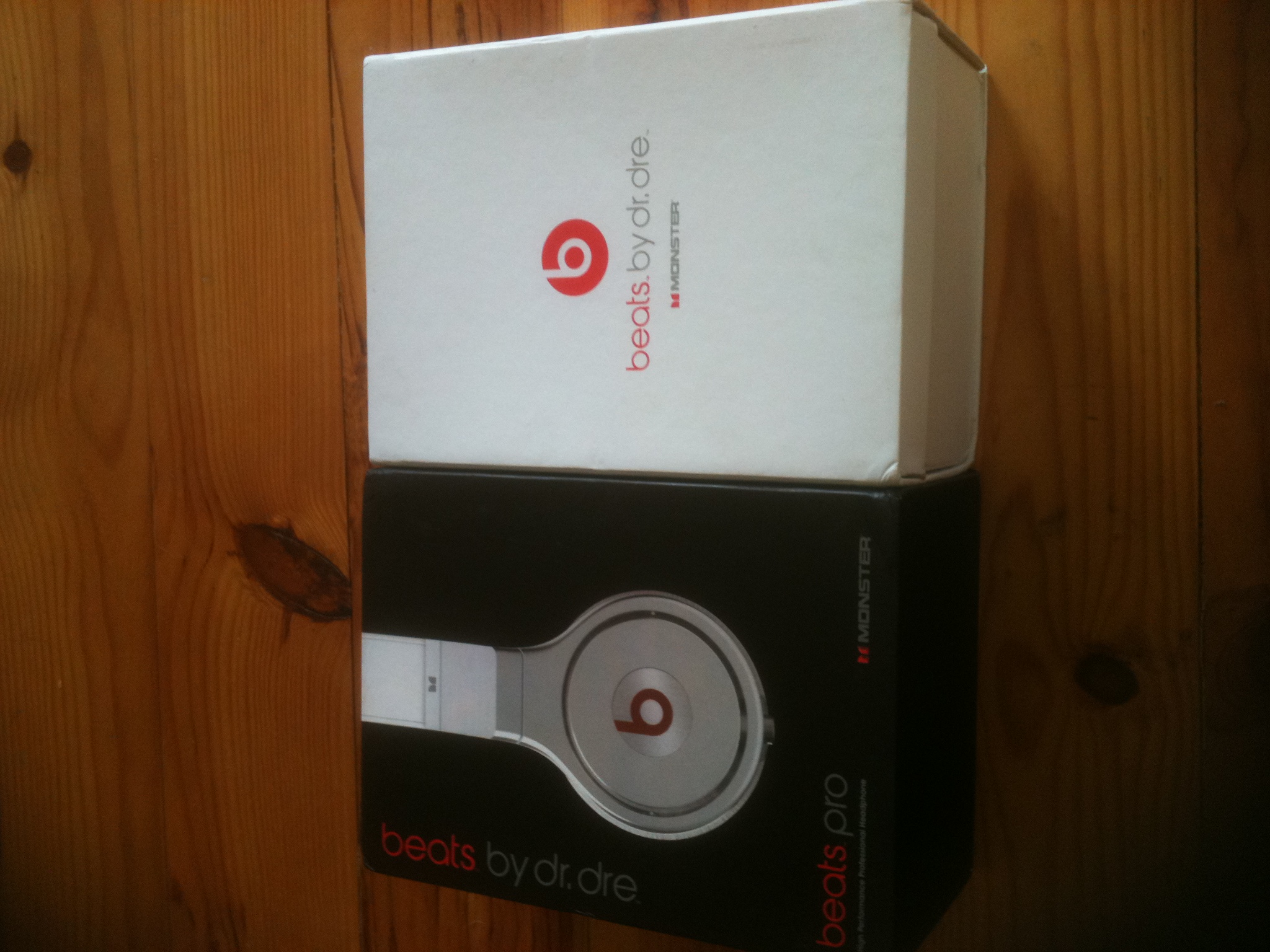 Photo Beats by Dre DETOX limited edition Beats DETOX limited edition