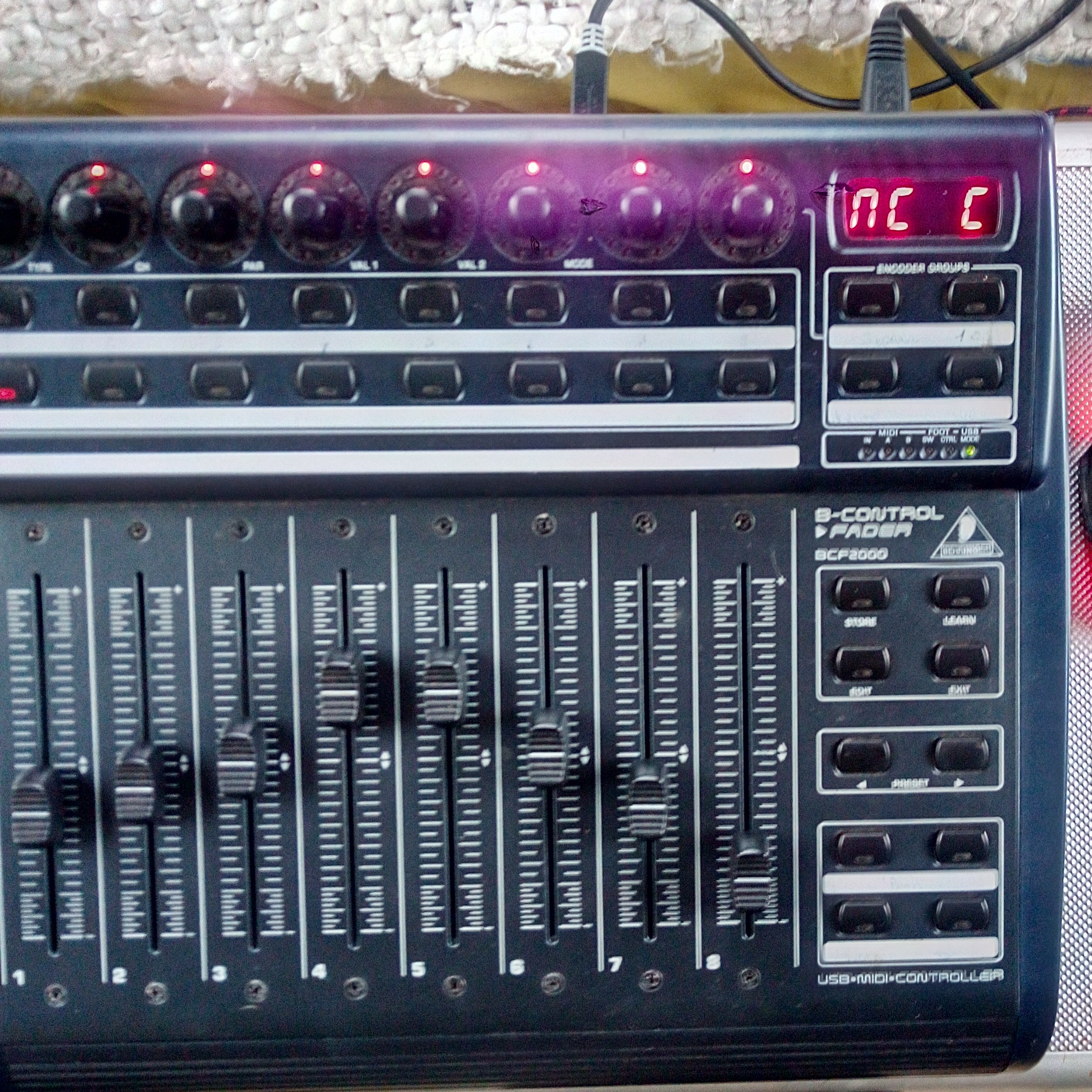 Bcf2000 Und Xair18 | Behringer XR18 Midi Control – CXXYLX