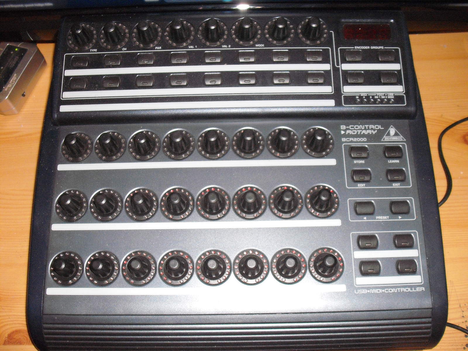 behringer bcr 2000 firmware