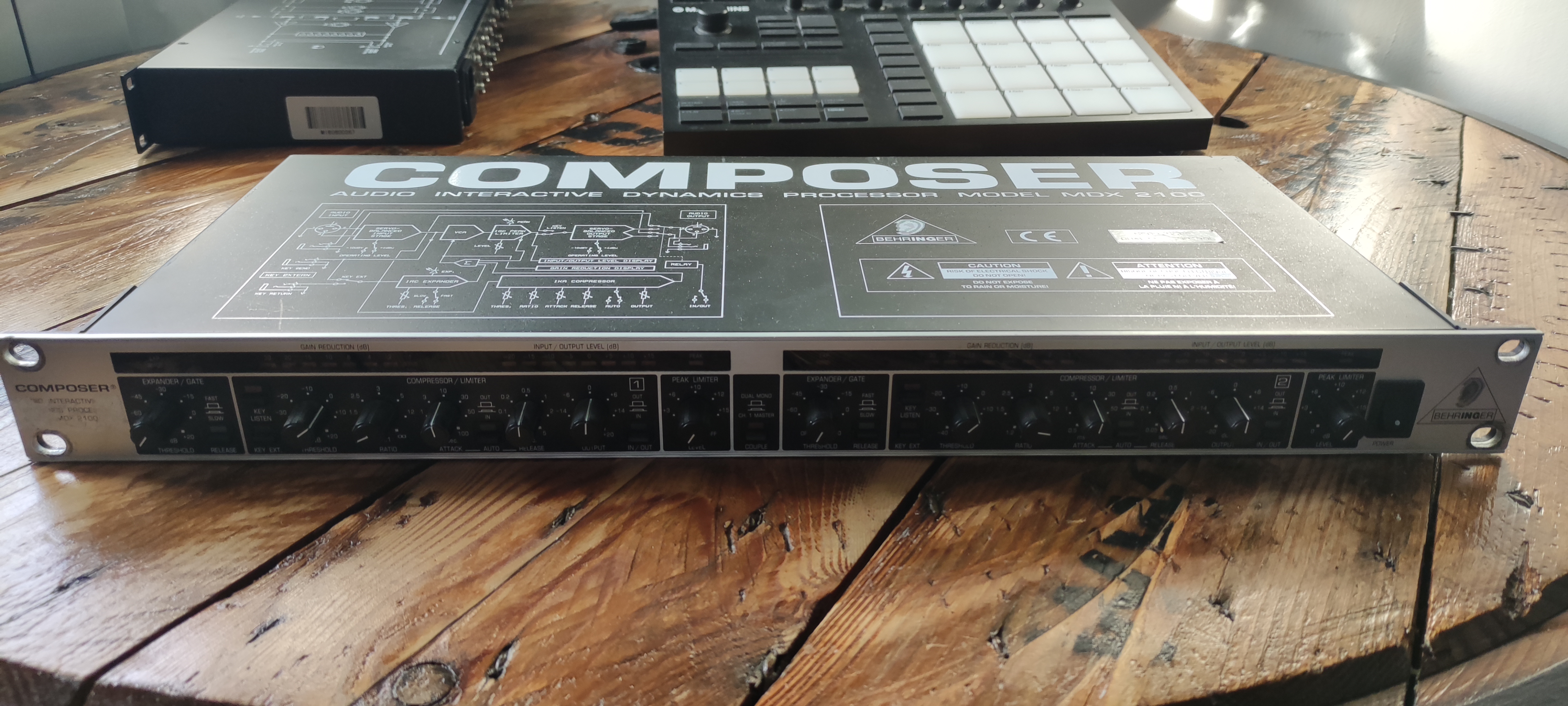 Composer MDX2100 - Behringer Composer MDX2100 - Audiofanzine