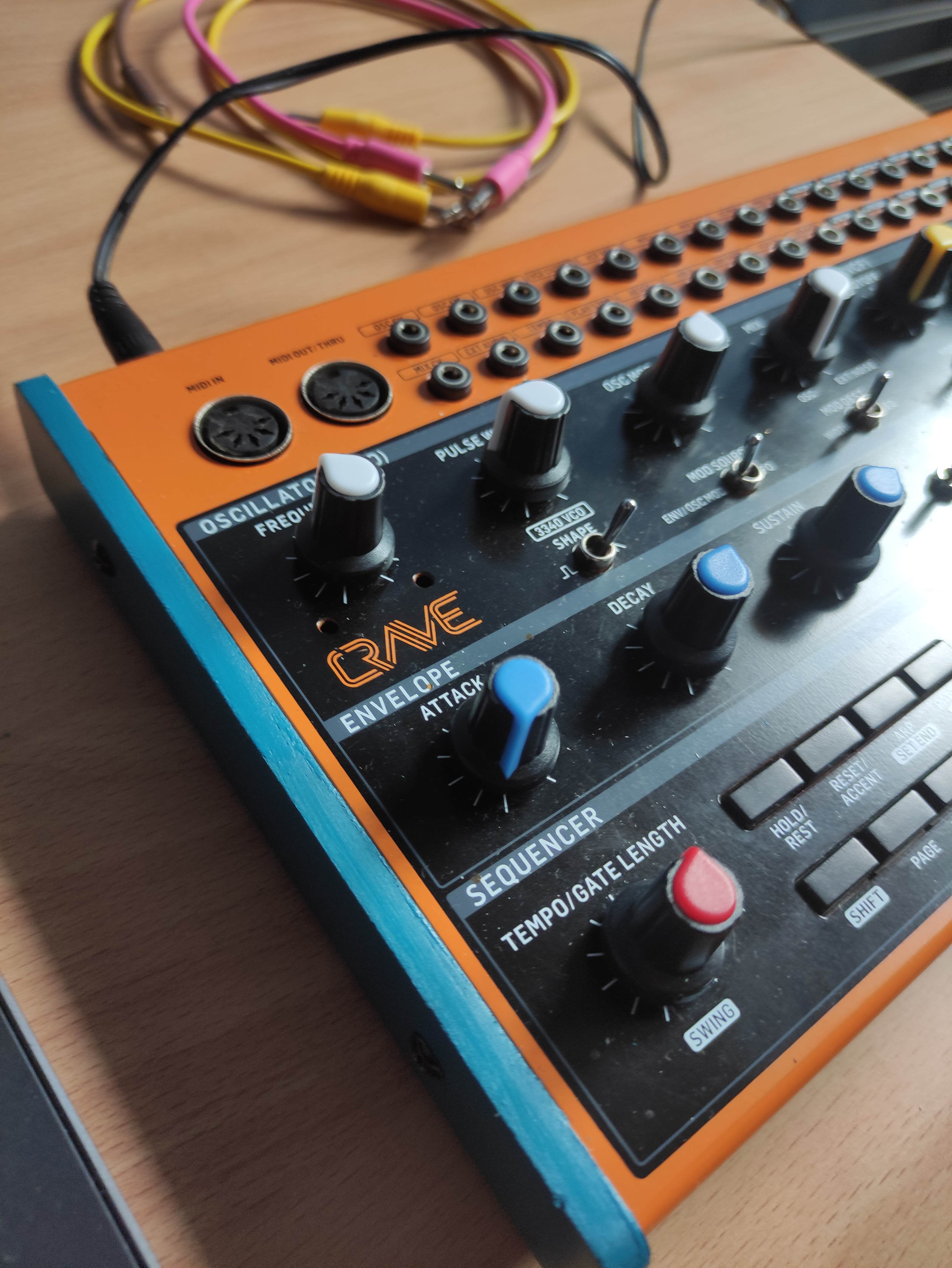 Crave Behringer Crave Audiofanzine