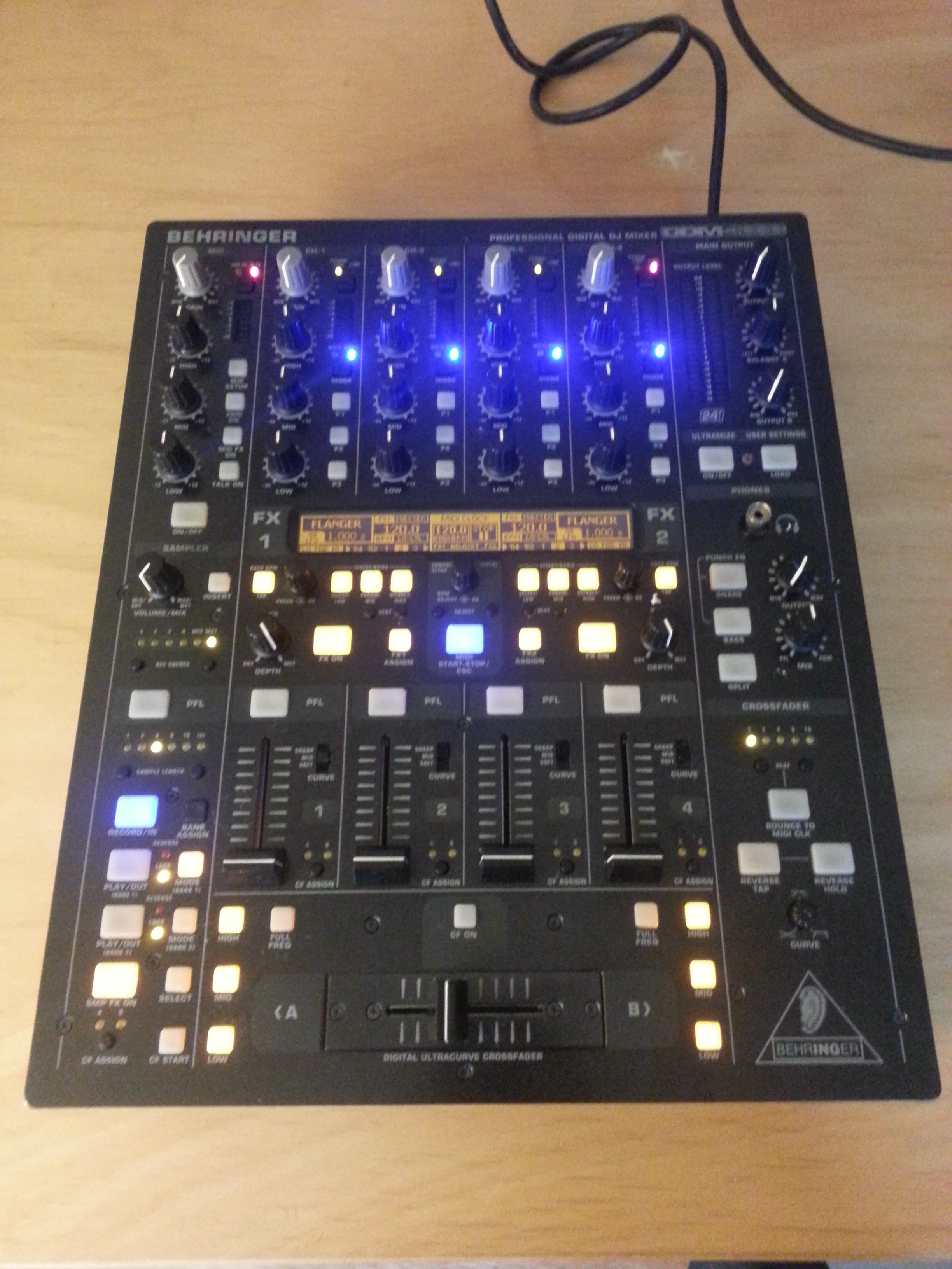 Behringer DDM4000 image (961589) Audiofanzine