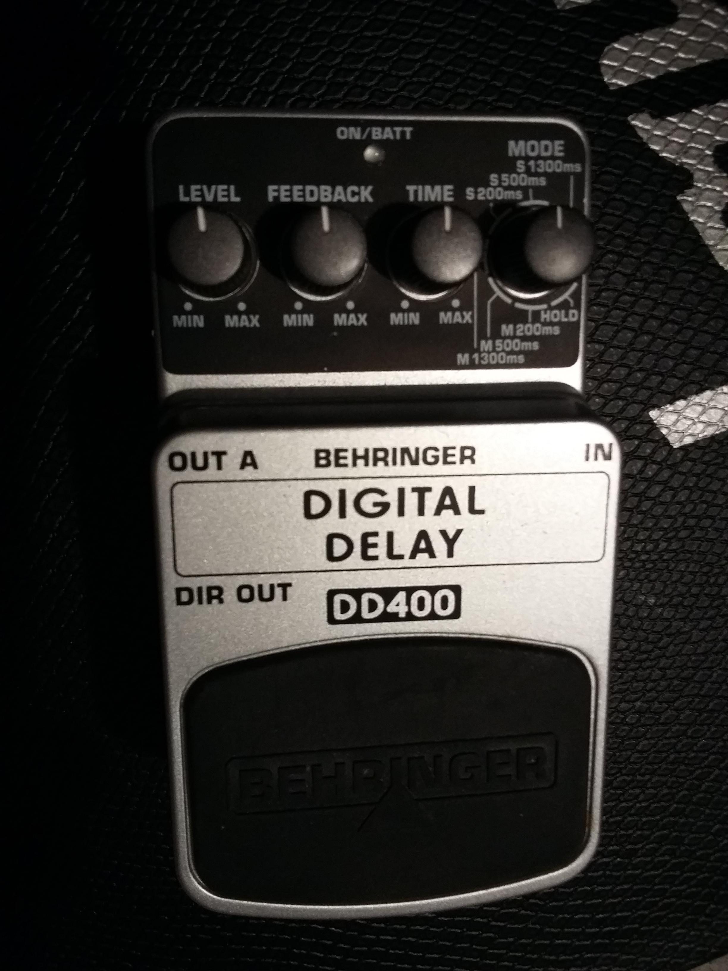 Digital Delay DD400 Behringer Digital Delay DD400 Audiofanzine