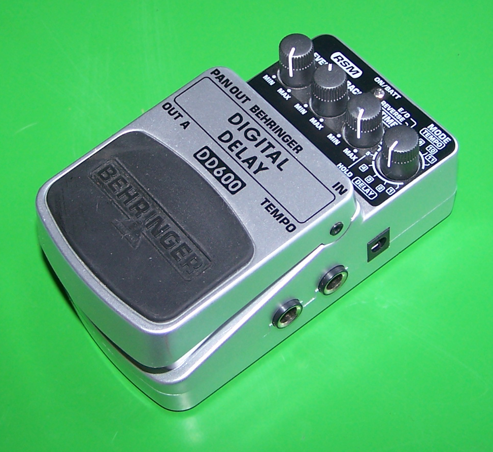 Photo Behringer Digital Delay DD600 Behringer Digital Delay DD600