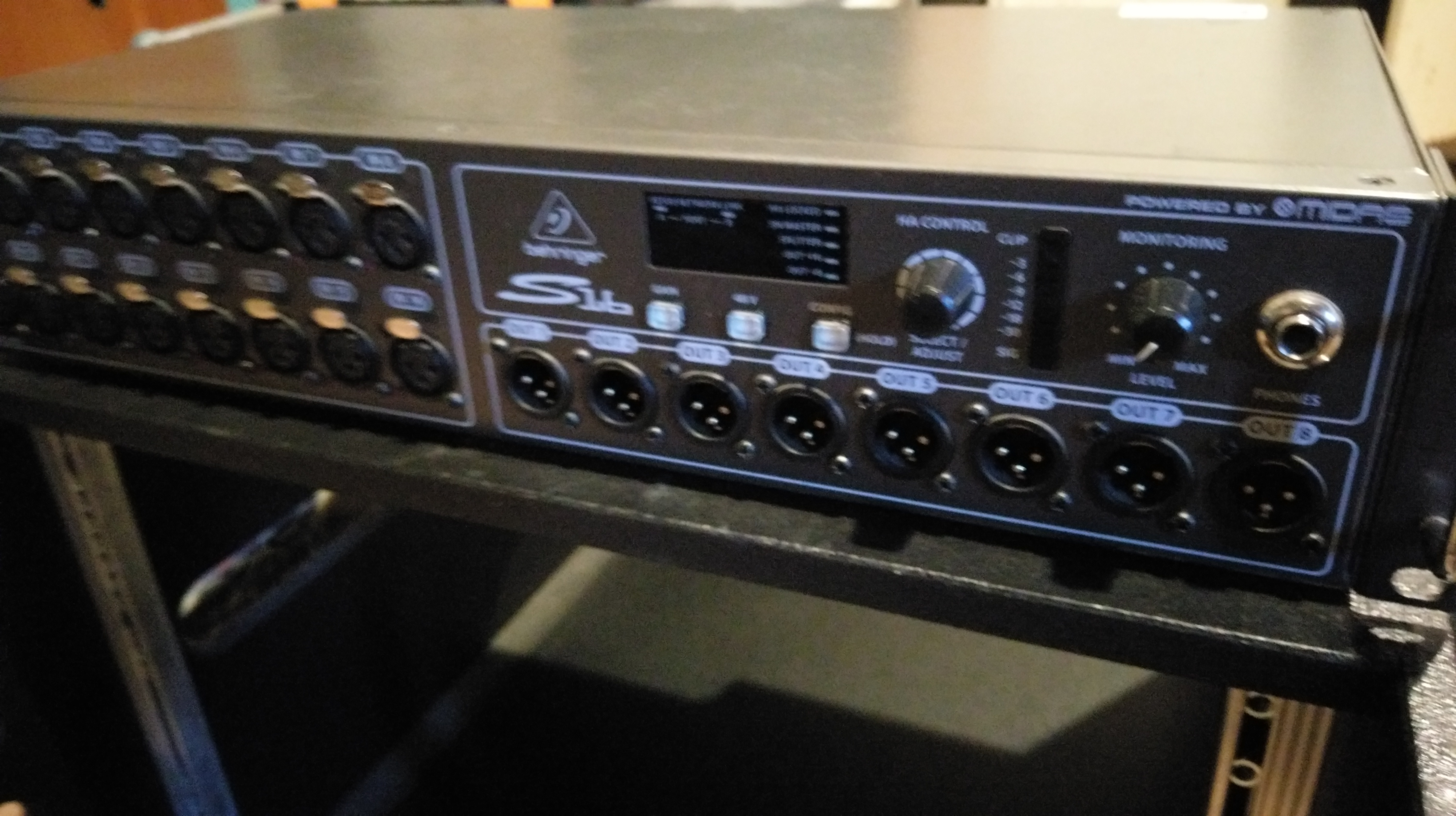 Behringer Digital Snake S16 image (1653180) Audiofanzine