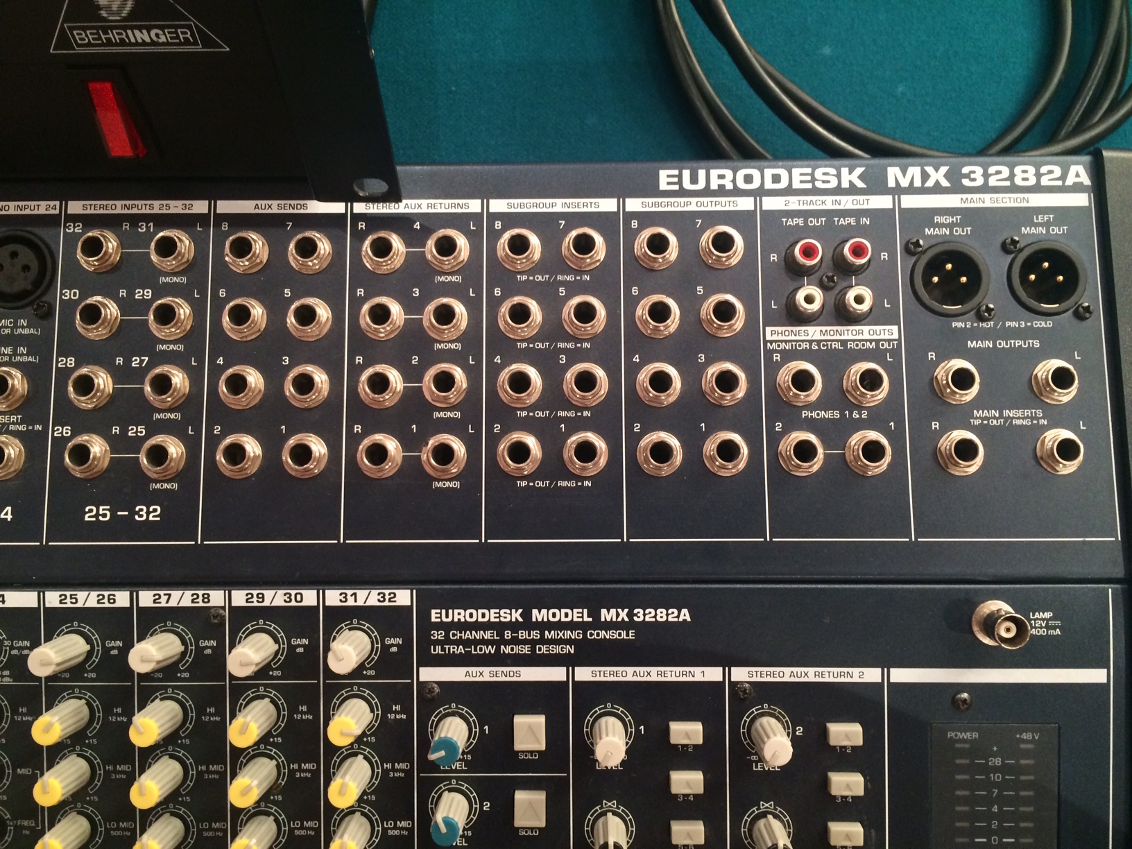 Behringer Eurodesk MX3282A Audiofanzine