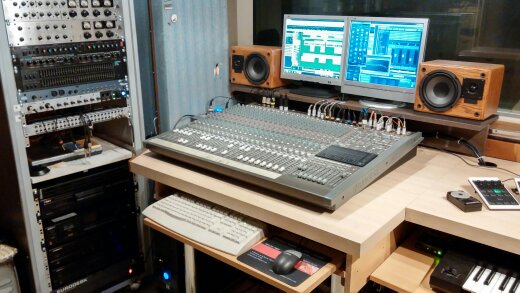 behringer mx8000 eurodesk console behringer mx8000 eurodesk console