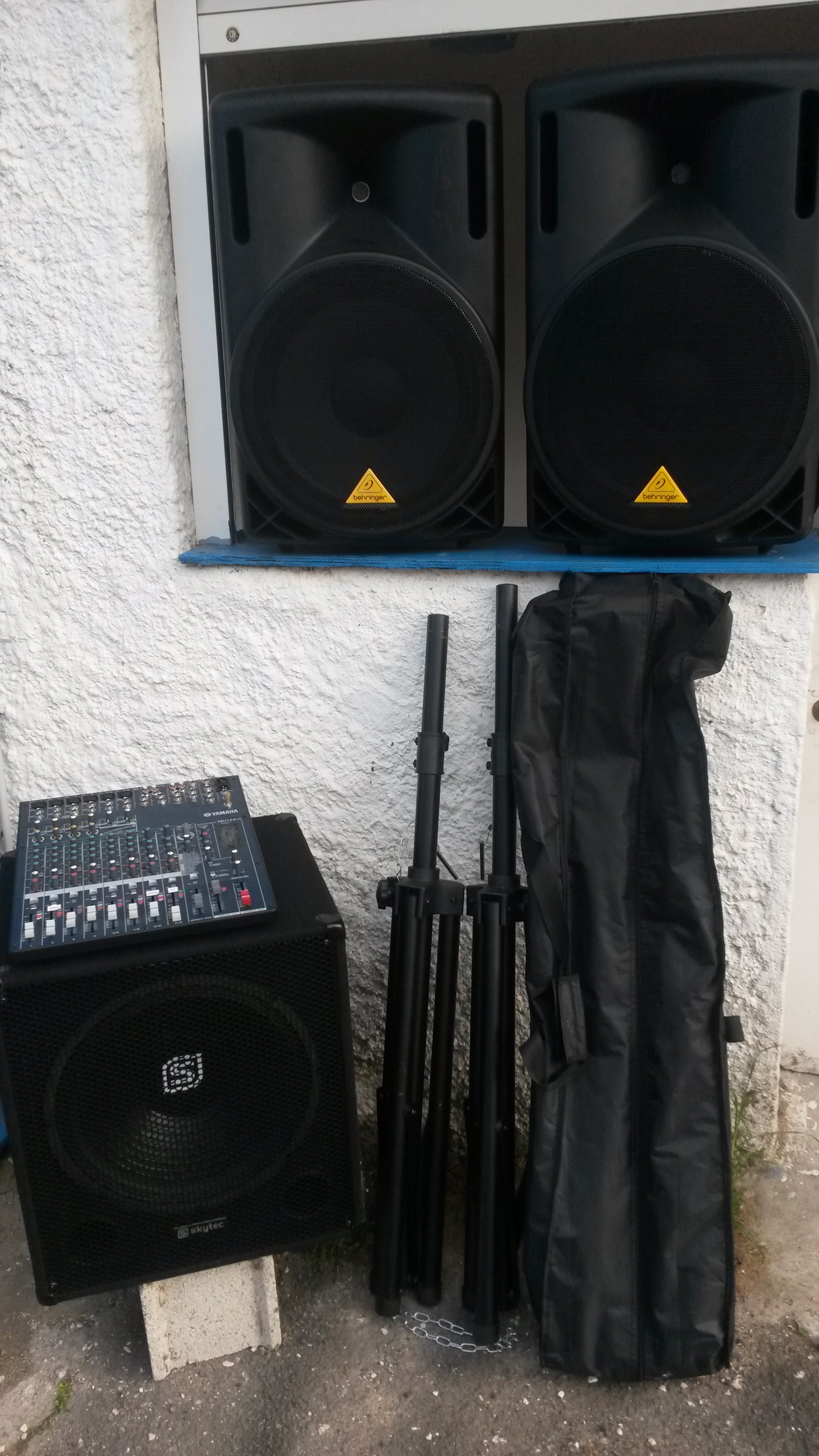 Behringer Eurolive B215D image (#709953) - Audiofanzine