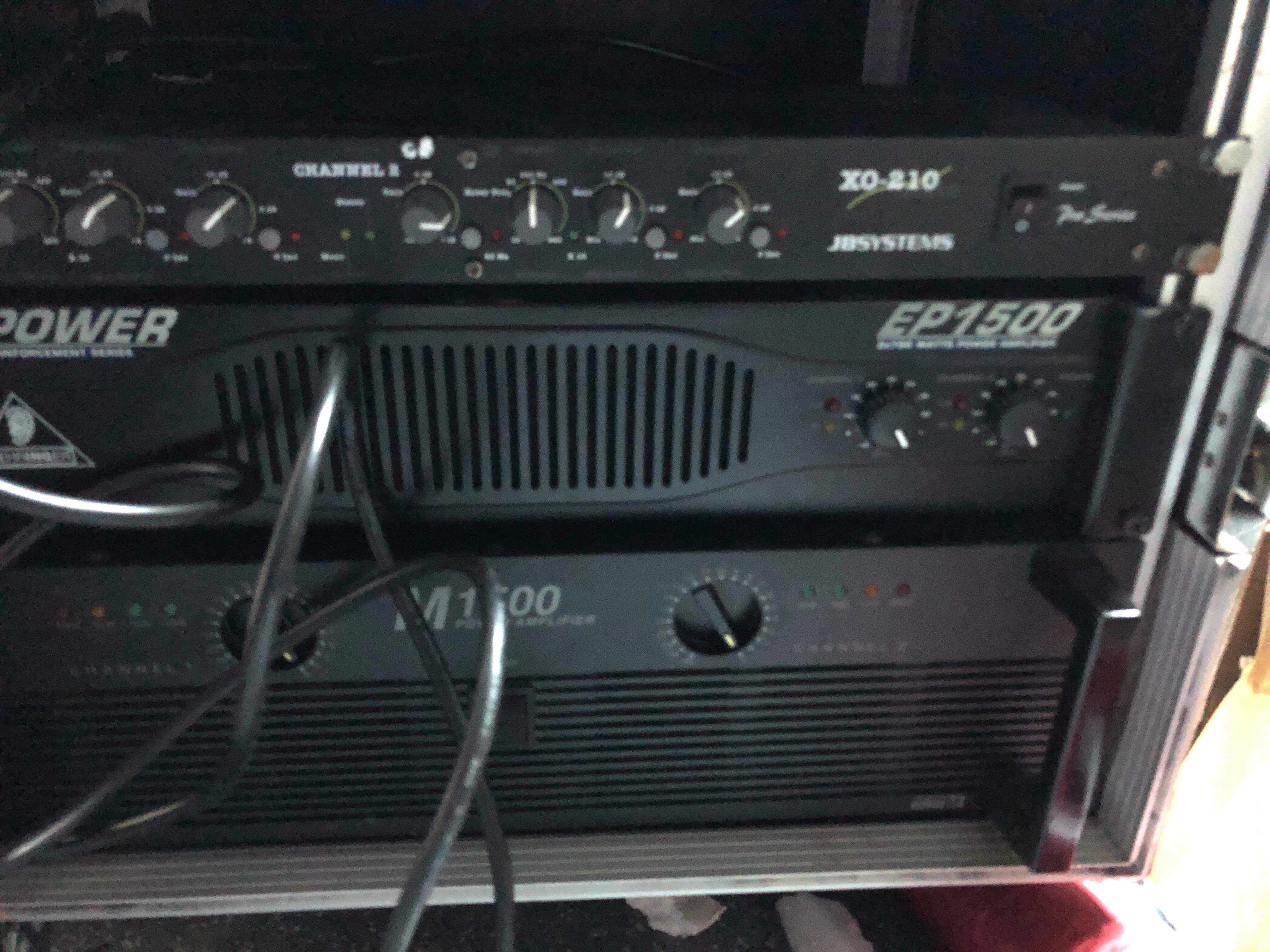 Europower EP1500 Behringer Europower EP1500 Audiofanzine