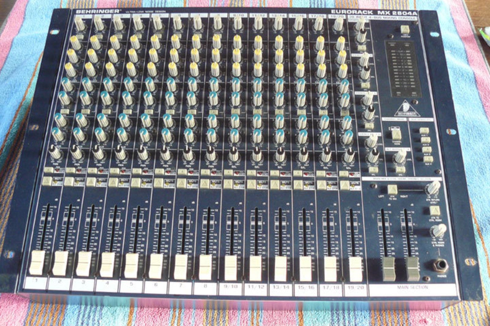 Behringer Mx 2804 Manualidades Behringer Mx 2804 Manualidades