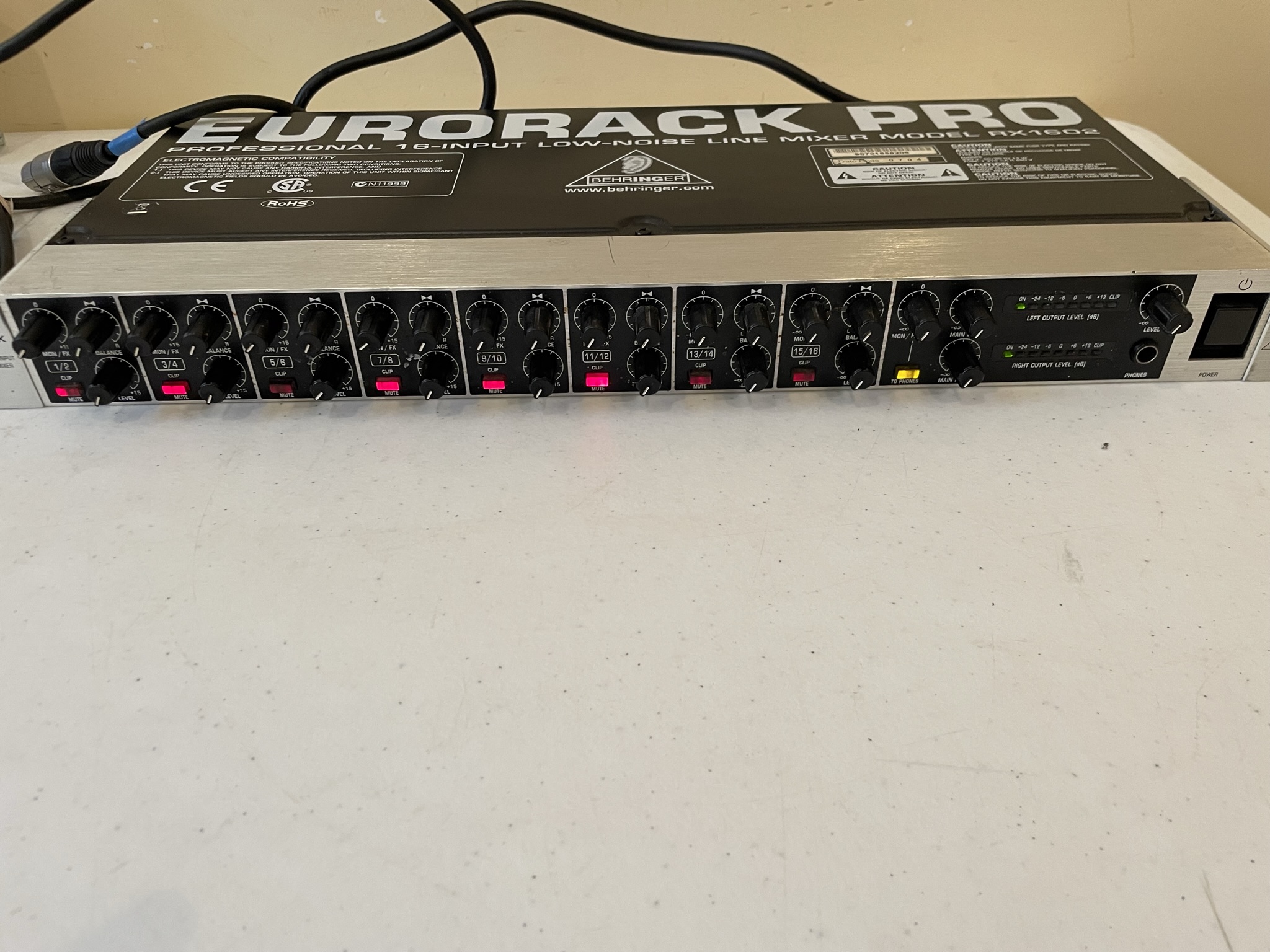 Eurorack RX1602 Behringer Eurorack RX1602 Audiofanzine
