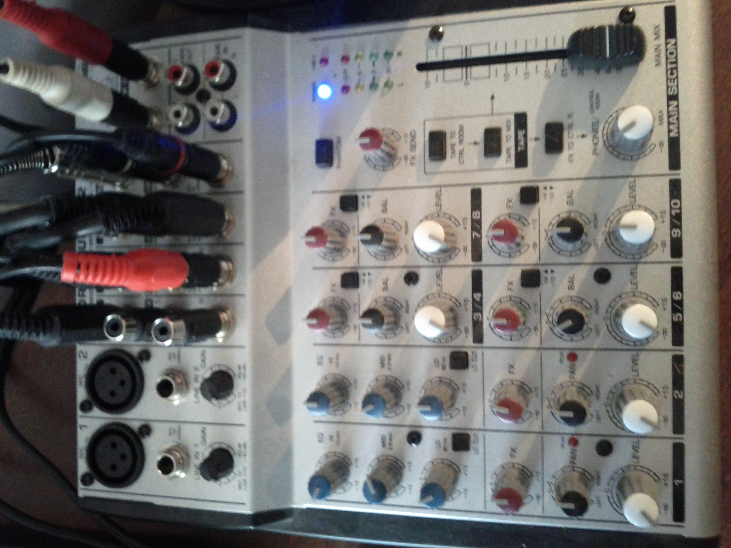 Photo Behringer Eurorack UB1002 Behringer UB1002 (581579) Audiofanzine