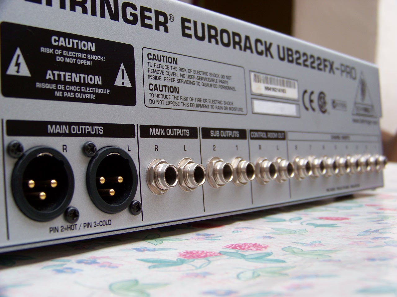 Behringer Eurorack UB2222FXPro image (270038) Audiofanzine